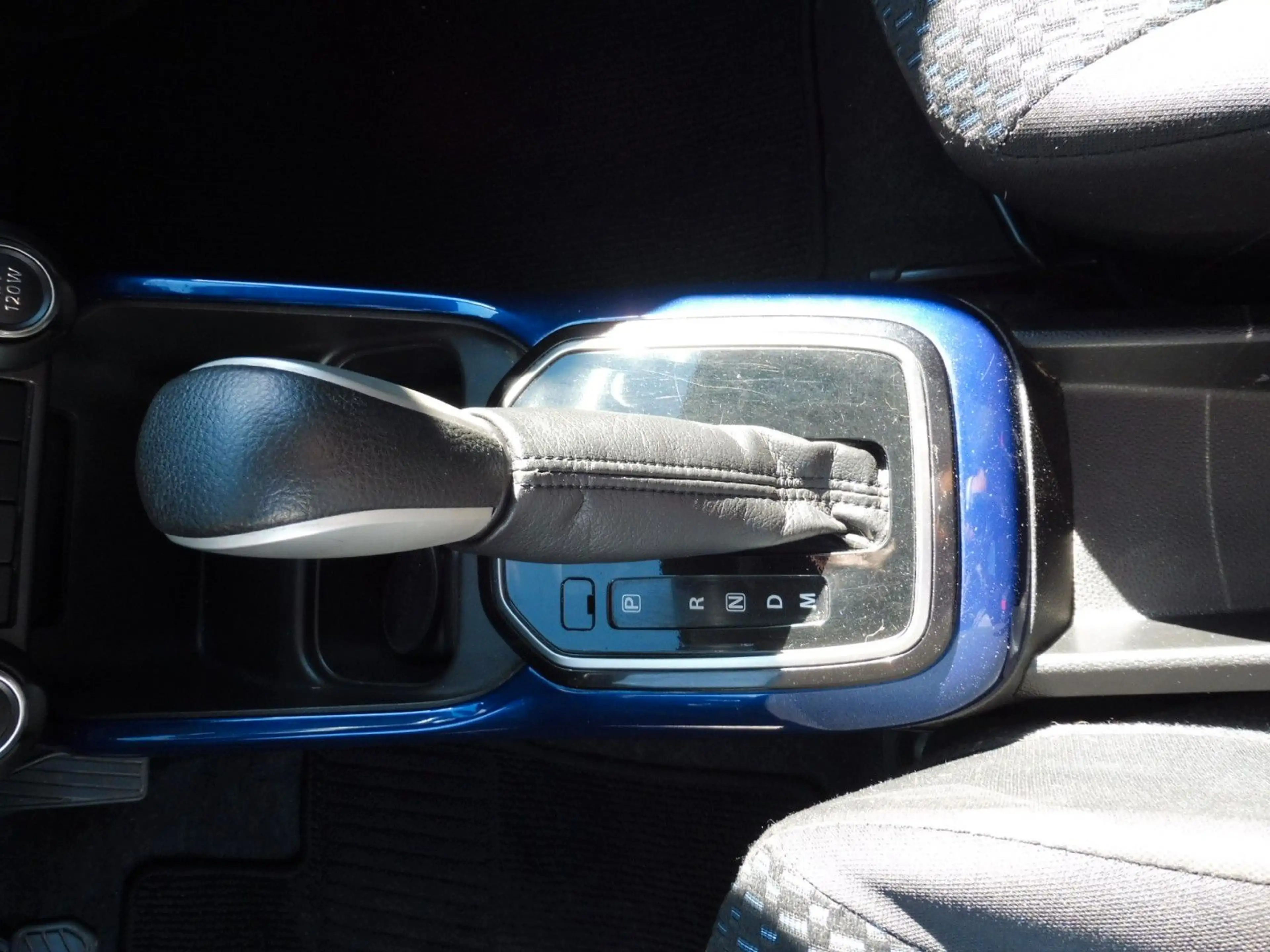 Suzuki Ignis Comfort+ — photo 15