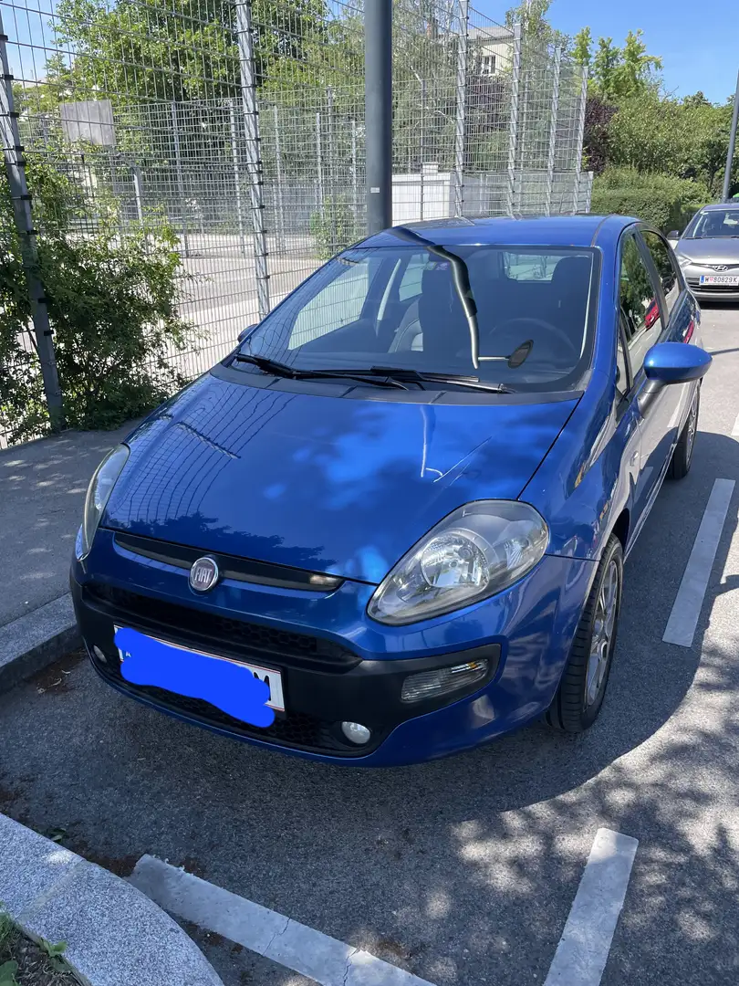 Fiat Punto Evo Blau - 1