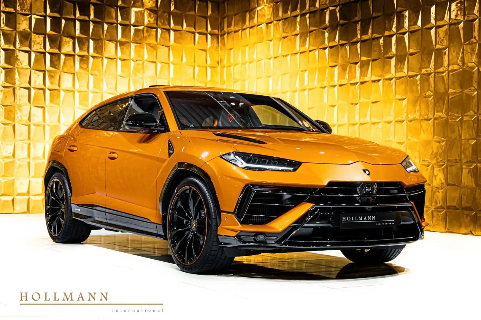 Lamborghini Urus S + B&O + CARBON TRIM + STYLE PACKAGE Orange - 1