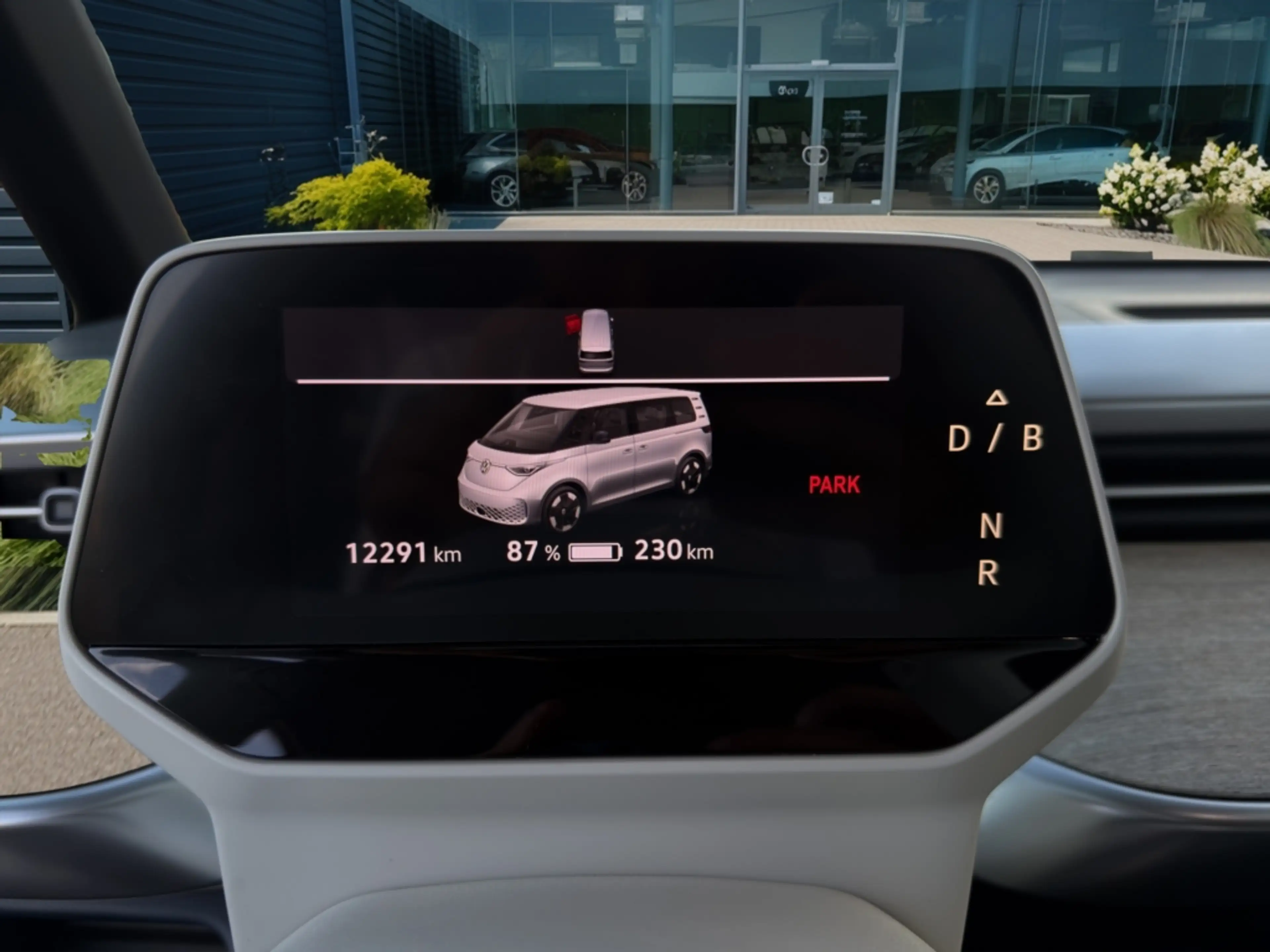 Volkswagen ID. Buzz Pro 77 kWh - 150 kW (204 ch) — photo 13