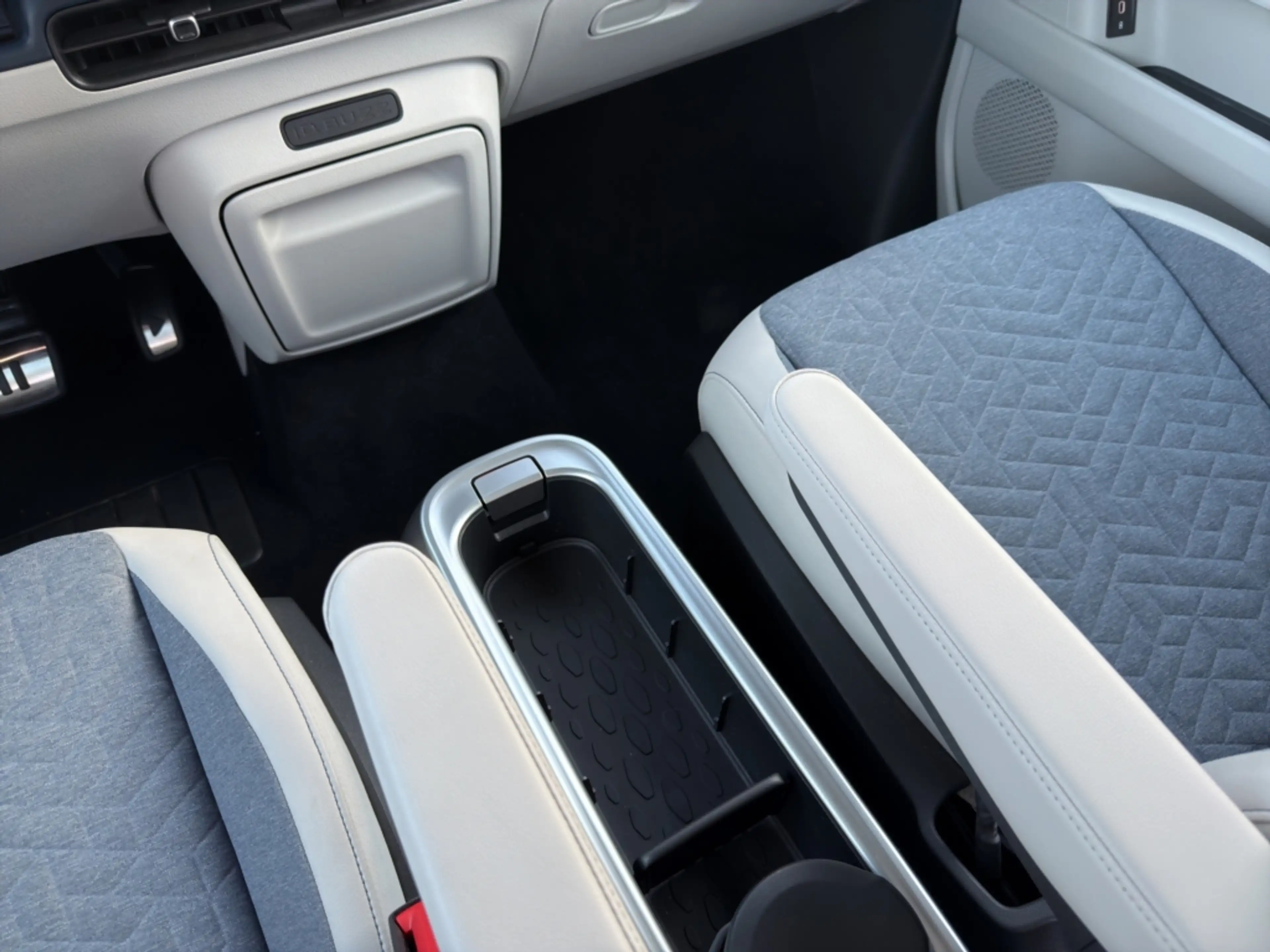 Volkswagen ID. Buzz Pro 77 kWh - 150 kW (204 ch) — photo 14