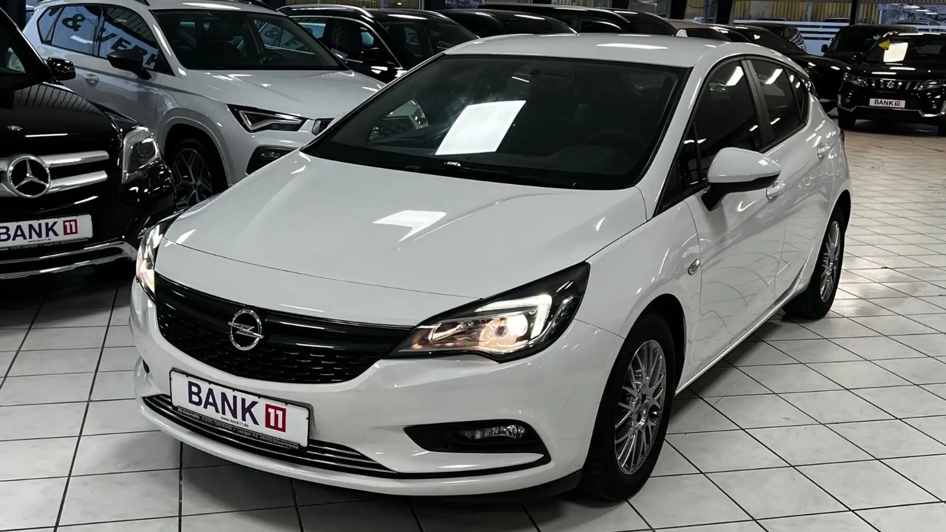 Opel Astra K Lim. 5-trg. Selection TÜV neu&Garantie Blanc - 2