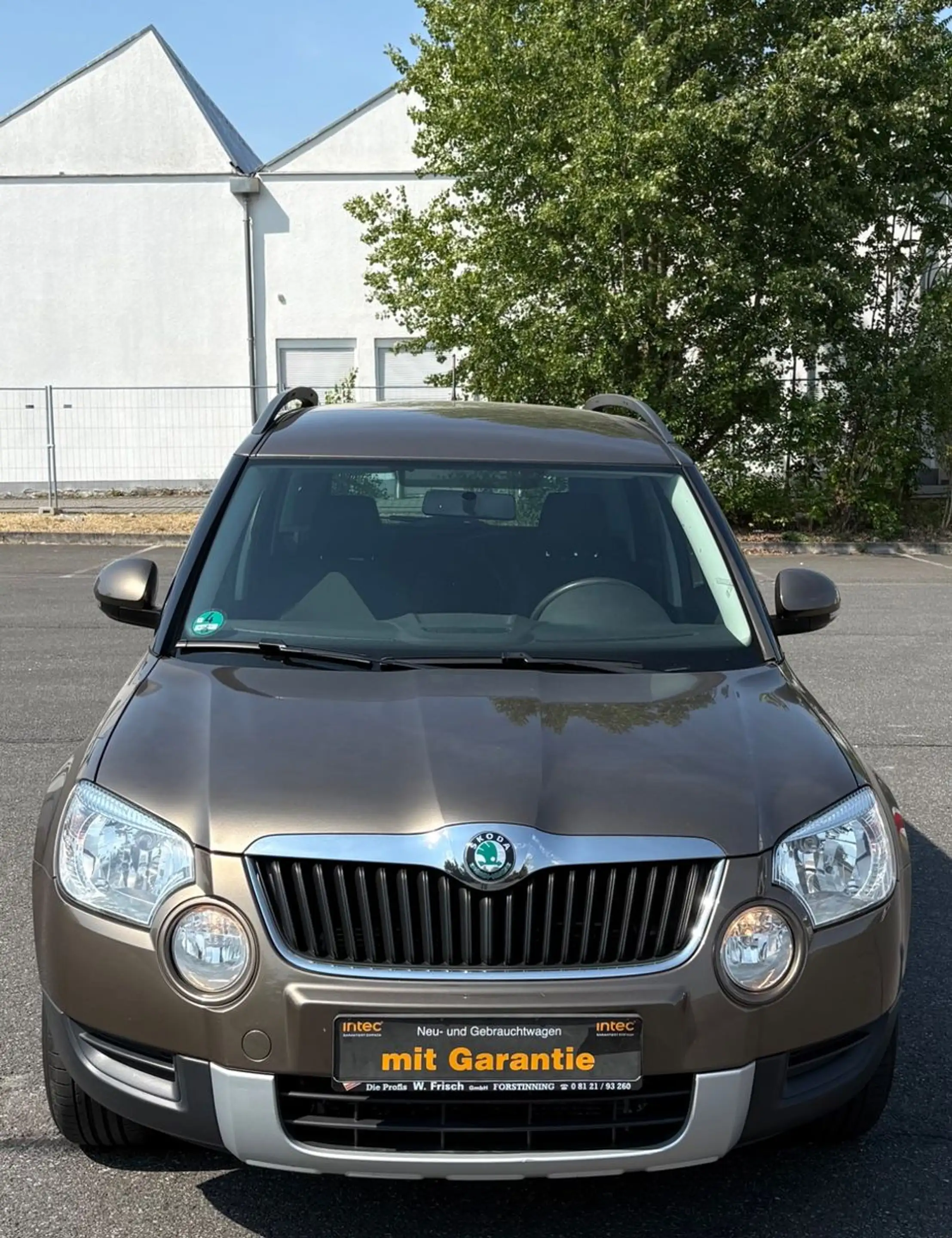 Skoda Yeti Active Plus Edition BMT/AUTOMATIK/SCHECKHEF — photo 4