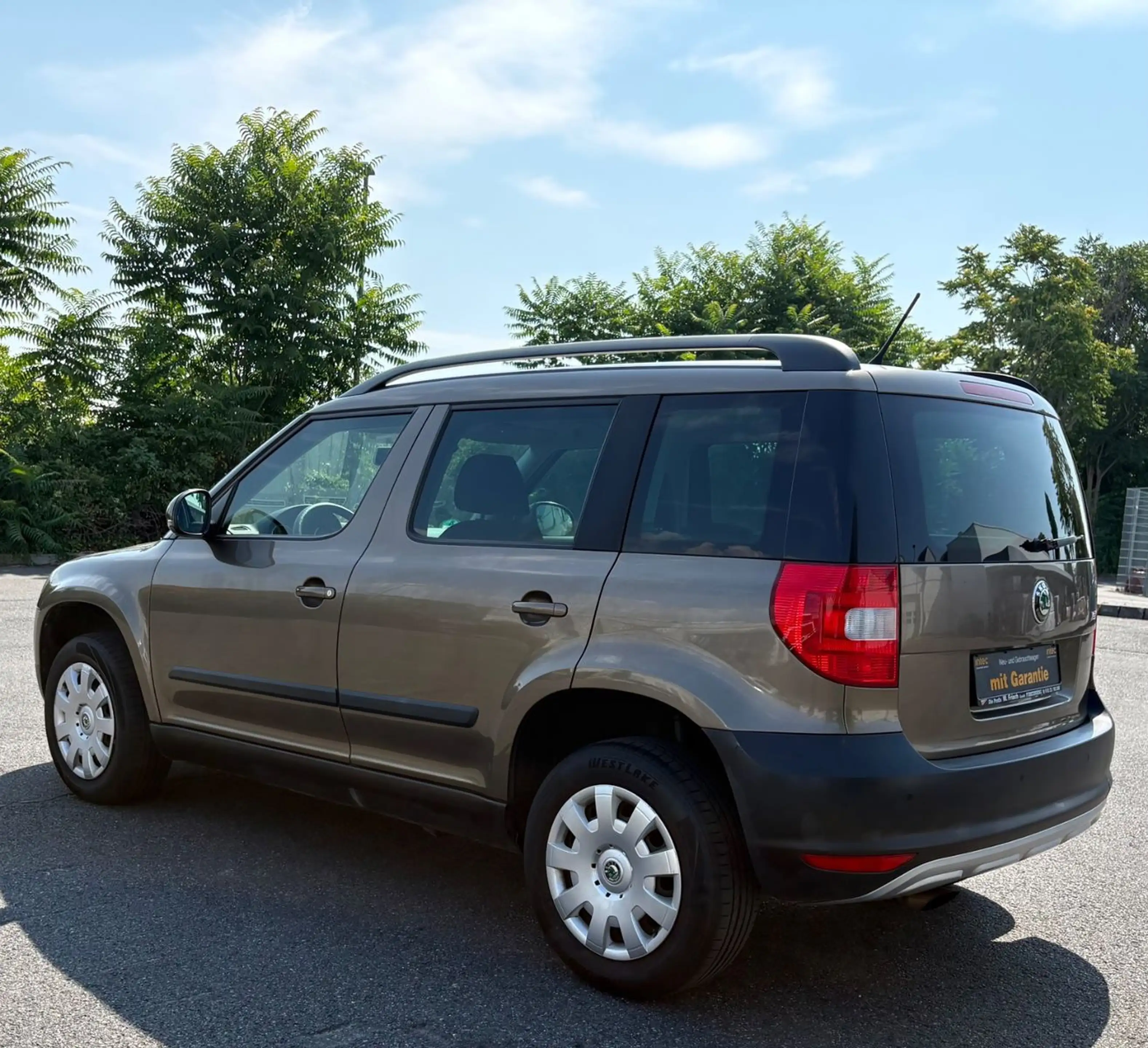 Skoda Yeti Active Plus Edition BMT/AUTOMATIK/SCHECKHEF — photo 5