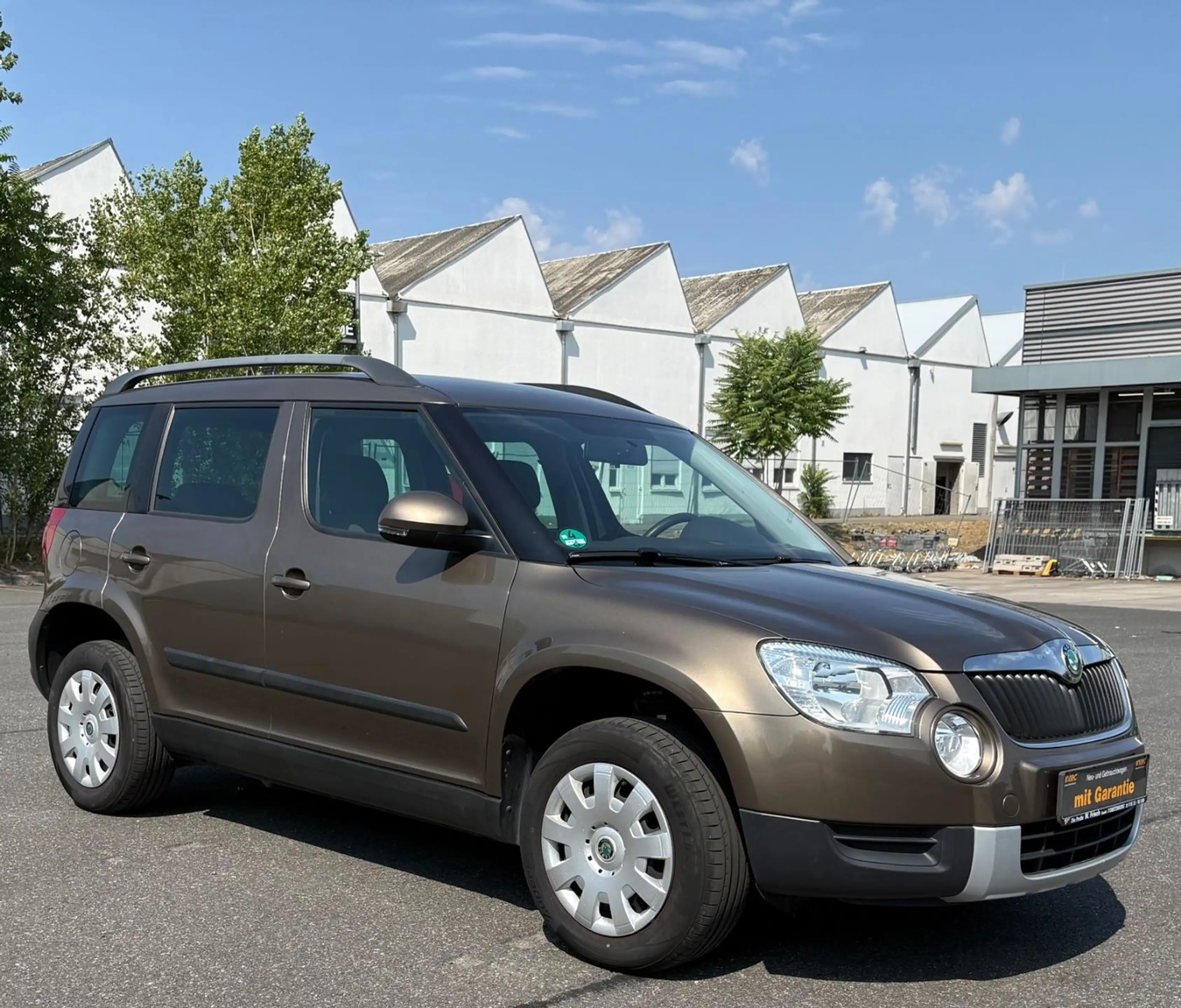 Skoda Yeti Active Plus Edition BMT/AUTOMATIK/SCHECKHEF — photo 3