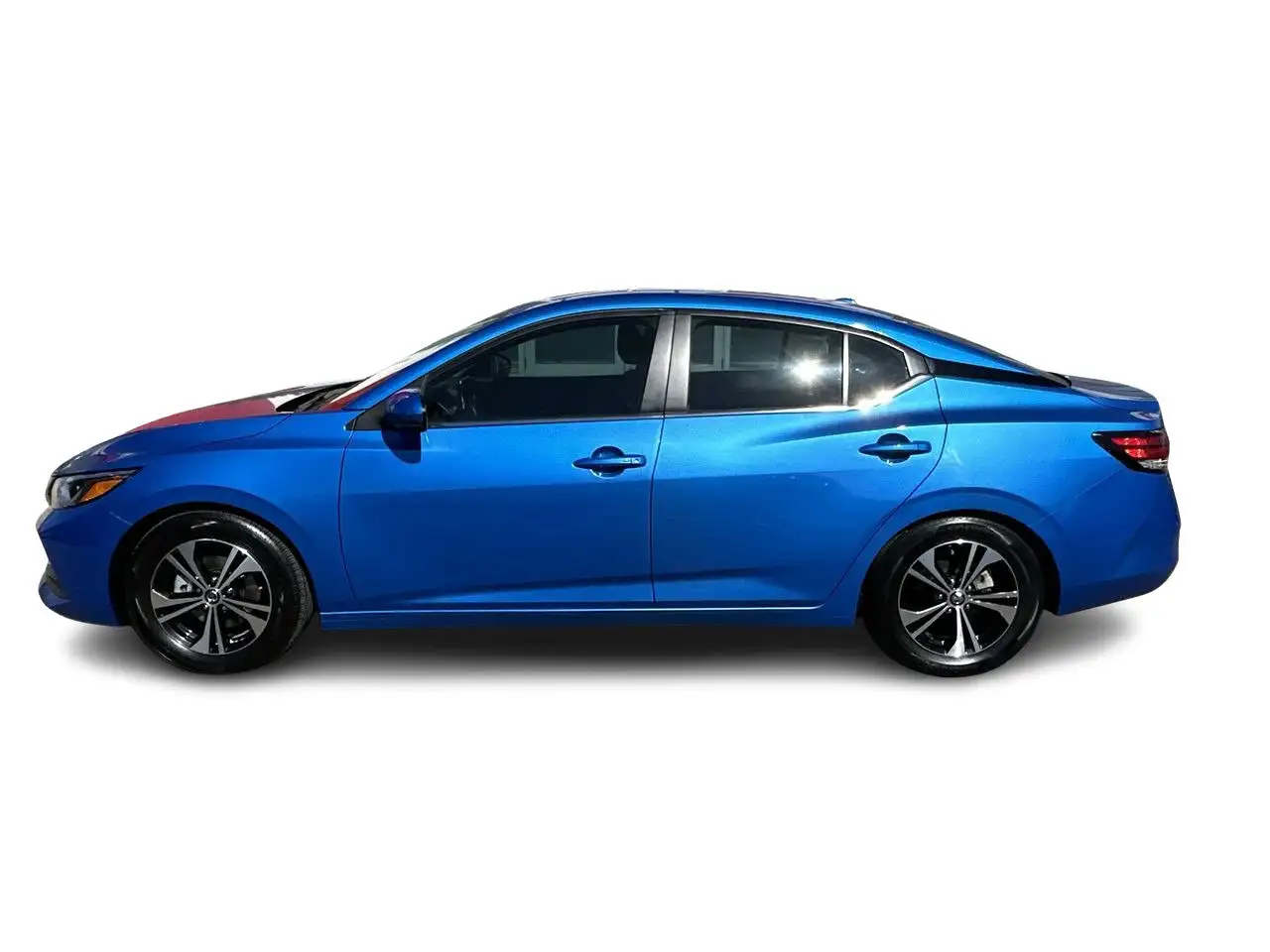 Nissan Sentra снимка Nissan Sentra