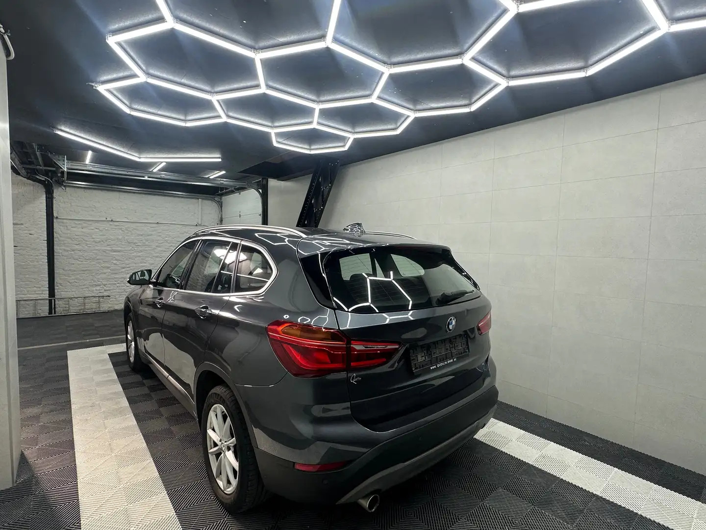 BMW X1 1.5iA  (EU6d-TEMP) Gris - 2
