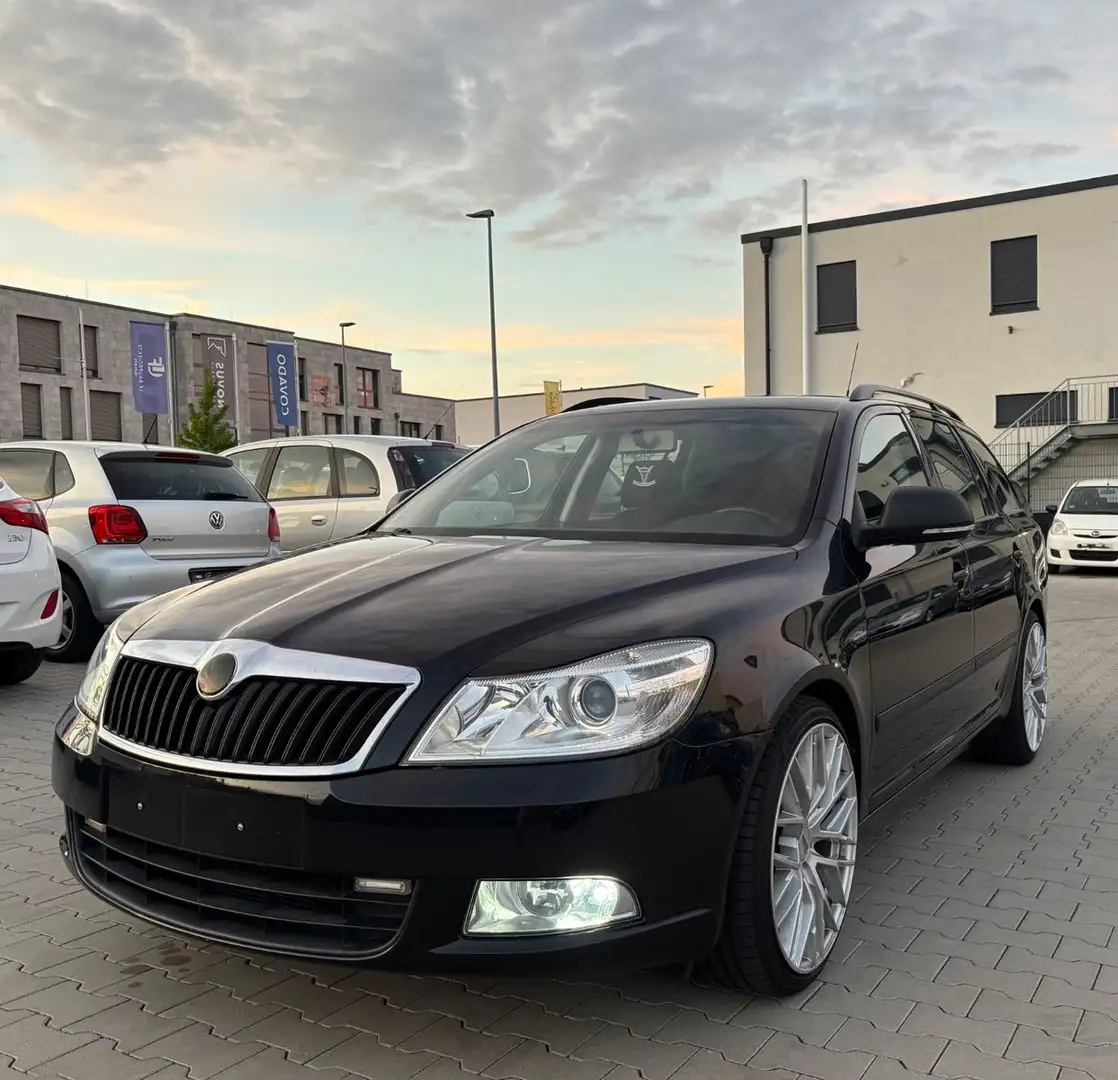 Skoda Octavia 1.4 TSI UNFALLFREI Nero - 1