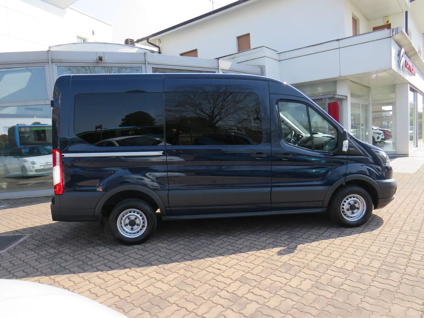 Ford Transit Bus 310 2.0TDCi EcoBlue 130cv PM-TM 8 Posti Blu/Azzurro - 2