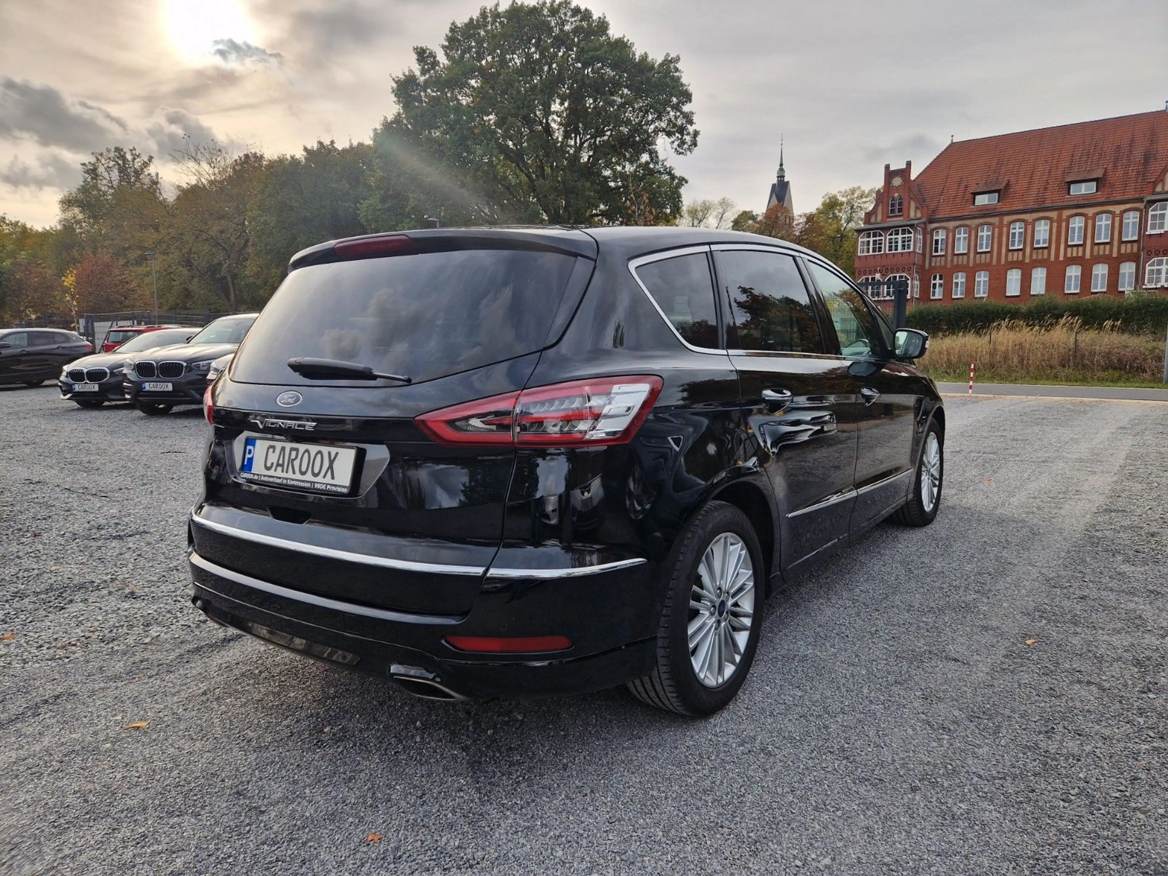 Ford S-Max Vignale AT 2.0D Bi-Turbo 240PS AHK PANO — photo 5