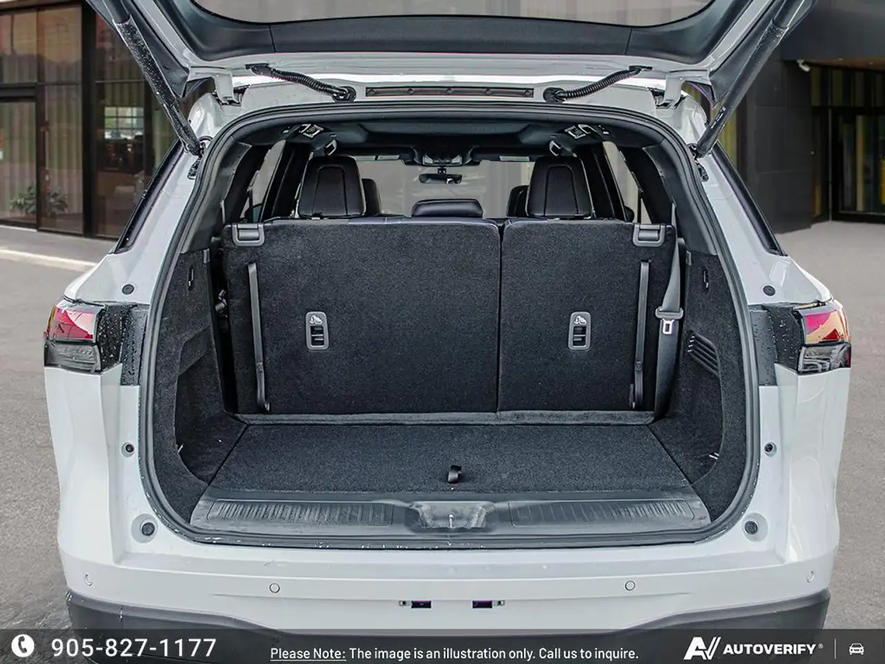 Infiniti QX60 снимка Infiniti QX60