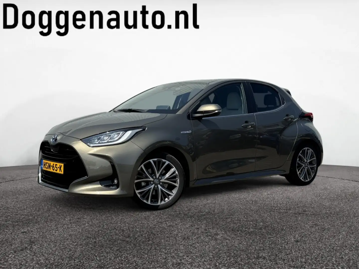 Toyota Yaris 1.5 Hyb. Executive HUD Leder Navi Trekhaak Grijs - 1