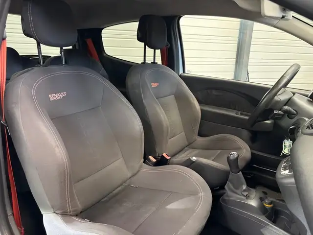 Renault Twingo view 11