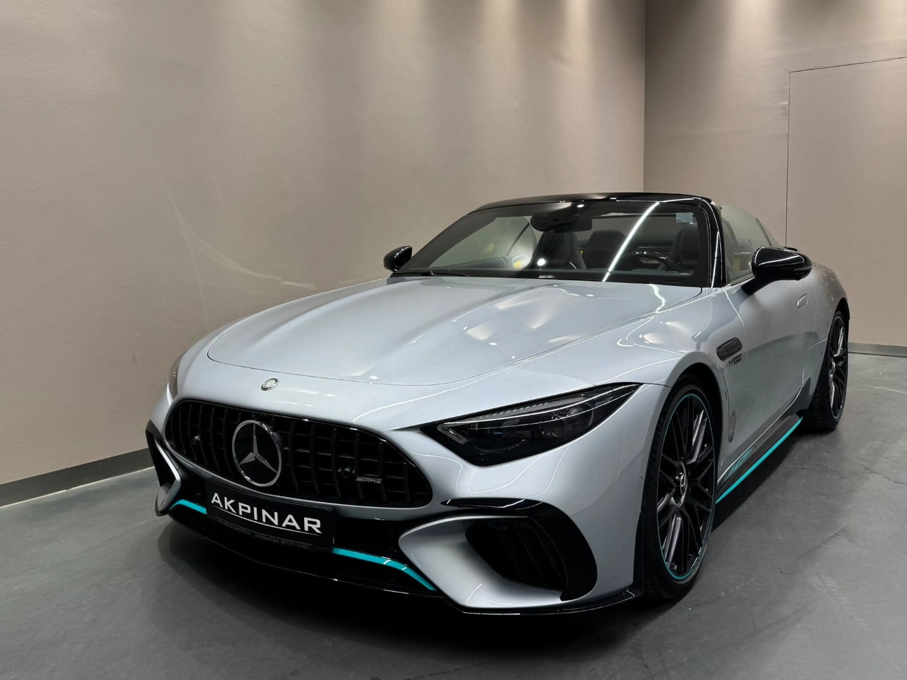 Mercedes-Benz SL 63 AMG SL63 AMG 1 of 100 Motorsport Collectors Edition — photo 2