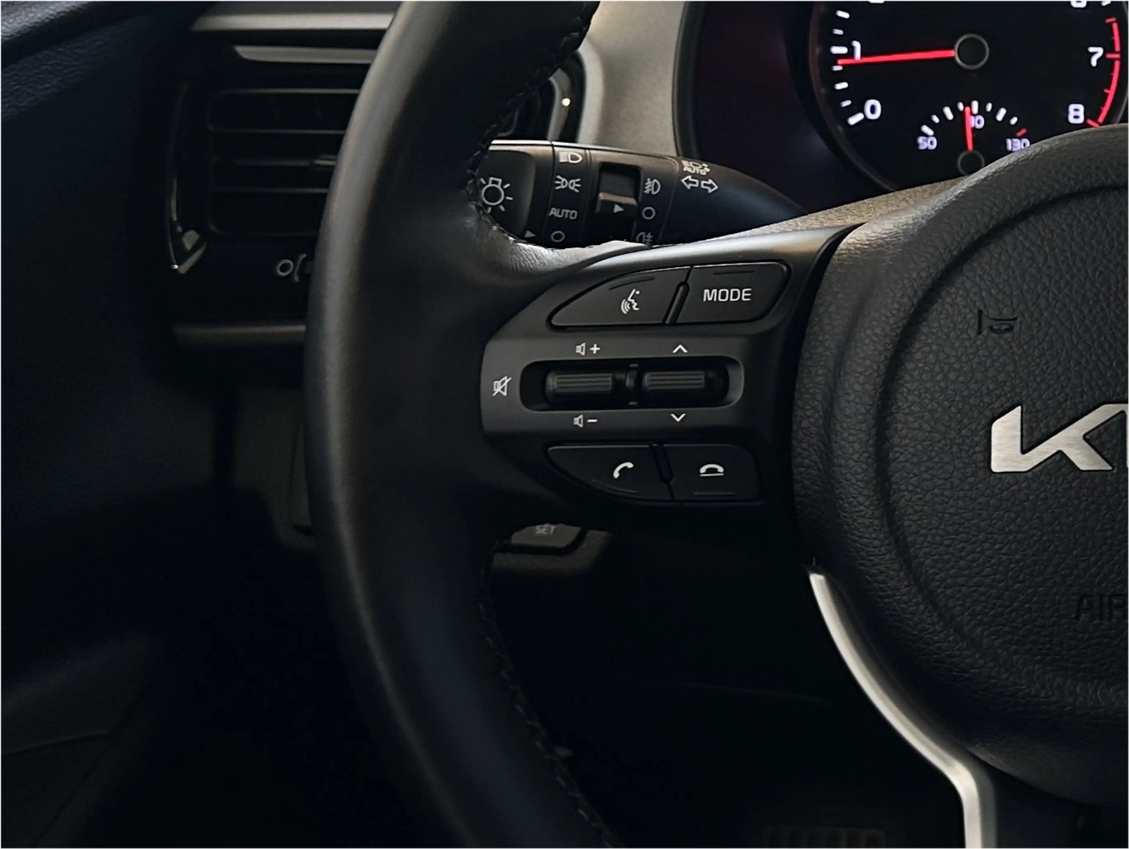 Kia Stonic 1.0 T-GDi MHEV DynamicLine | NL |2Eig | Apple Carp — photo 19