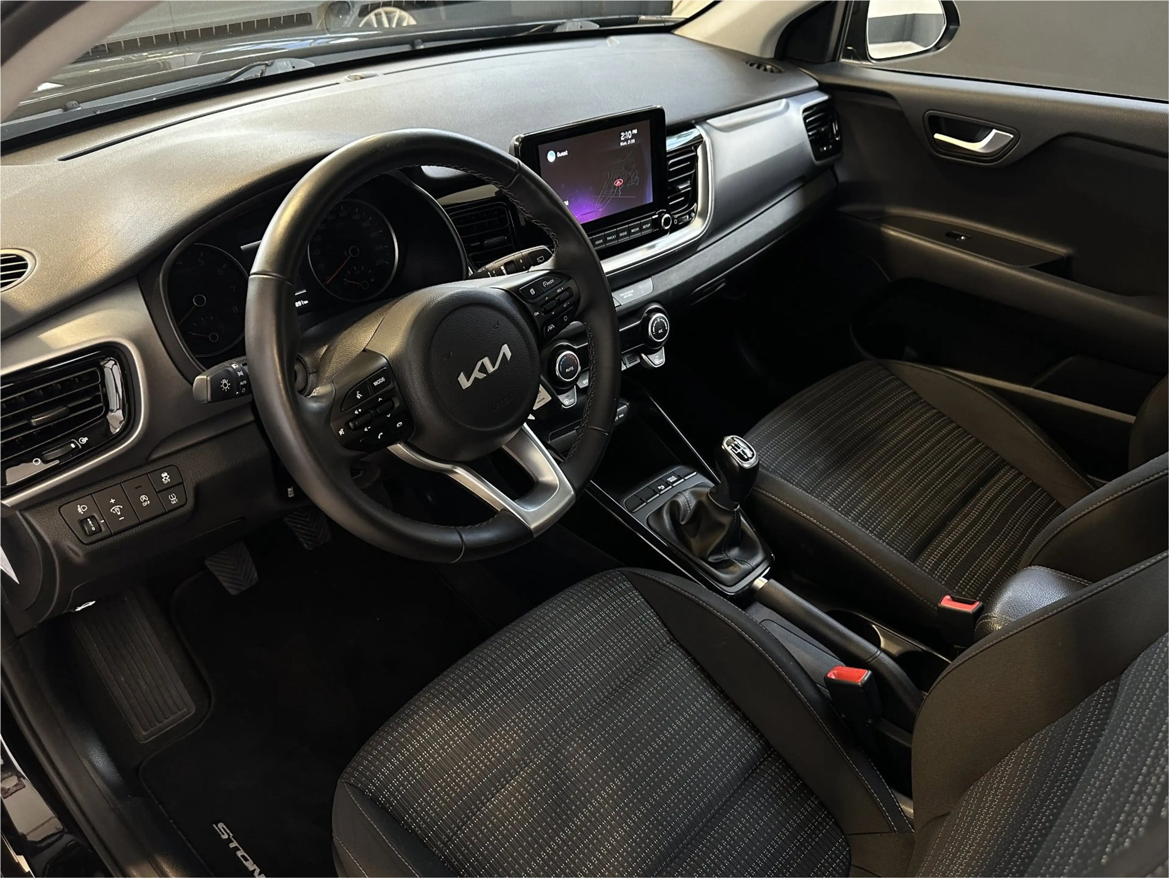 Kia Stonic 1.0 T-GDi MHEV DynamicLine | NL |2Eig | Apple Carp — photo 18
