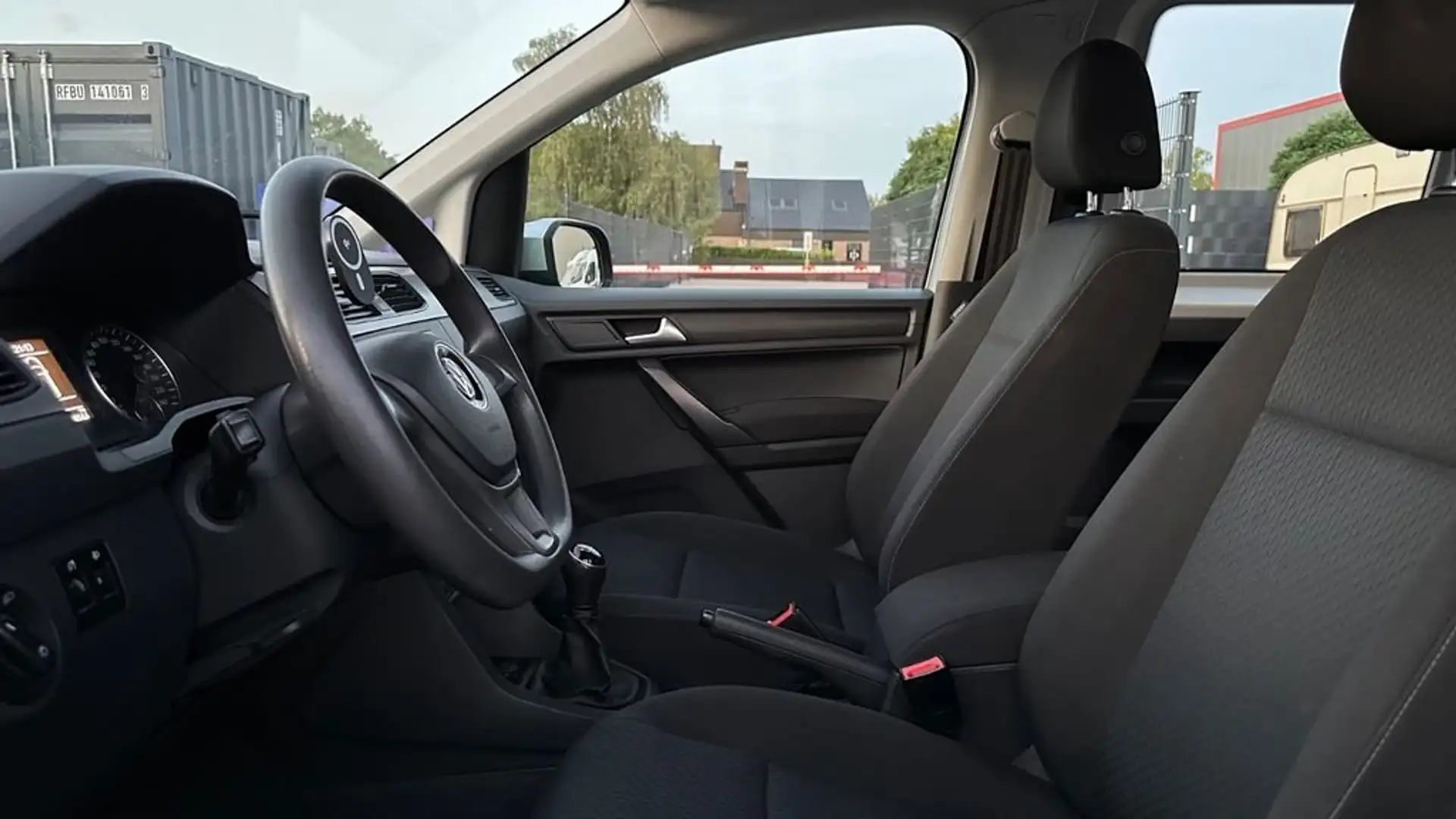 Volkswagen Caddy Caddy 2.0 TDI (5-Si.) Argent - 2