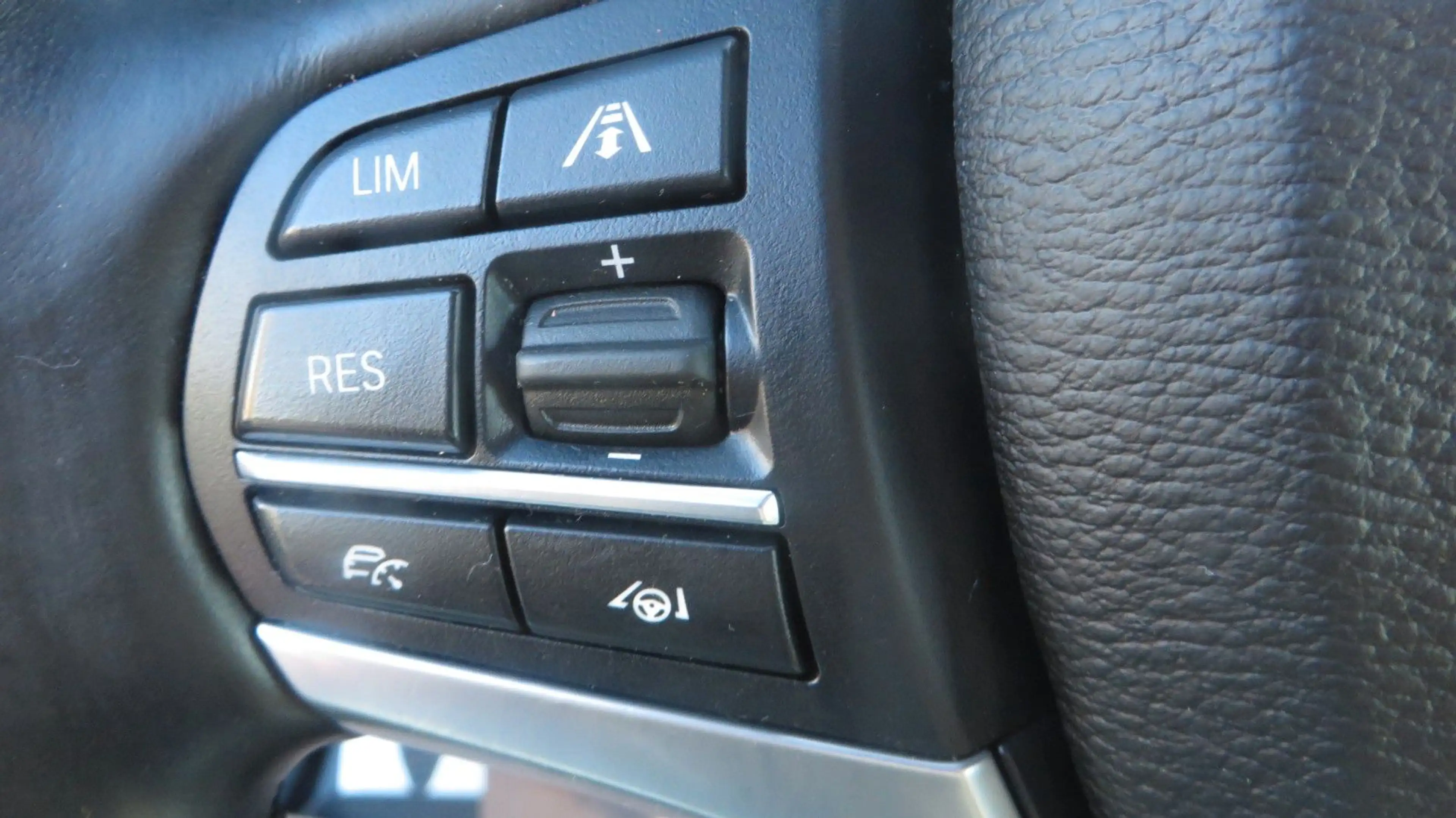 BMW X5 xDrive 30 d Automatik , Anhängerkupplung — photo 10