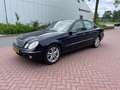 Mercedes-Benz E 320 Elegance Blauw - thumbnail 1
