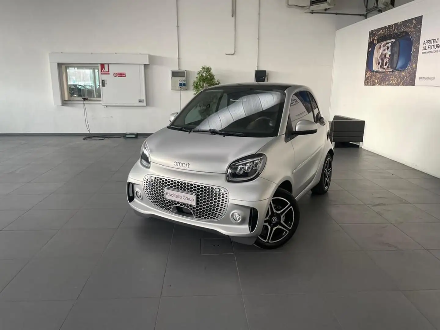 smart forTwo eq mattrunner 22kW Grigio - 1