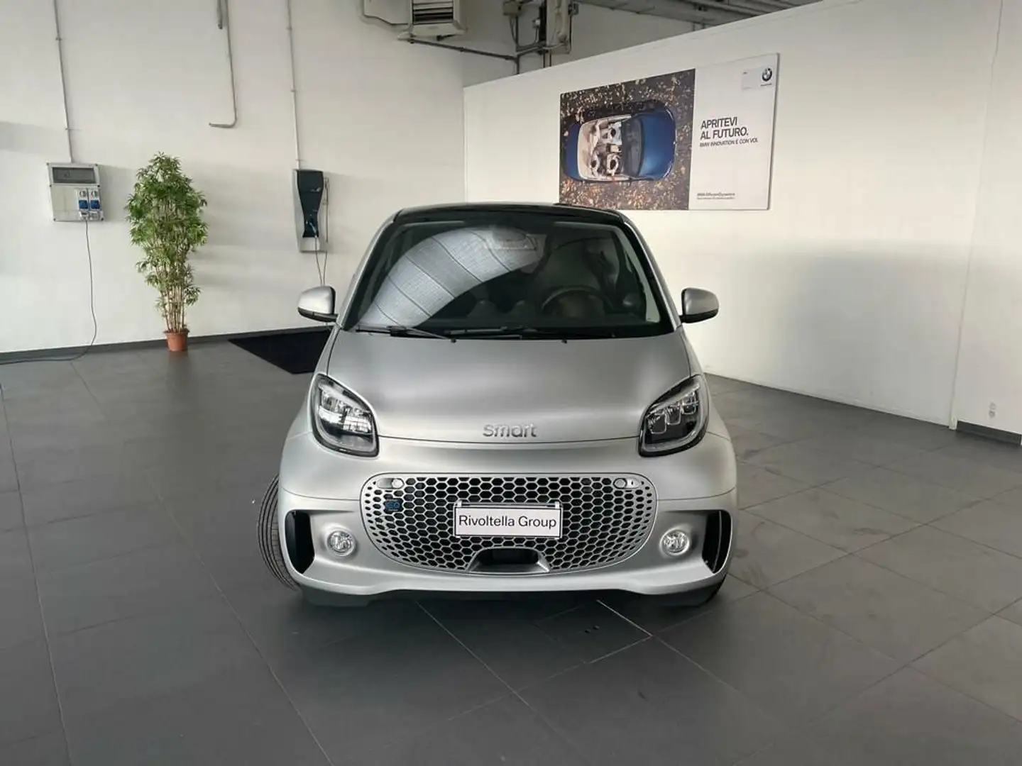 smart forTwo eq mattrunner 22kW Grigio - 2