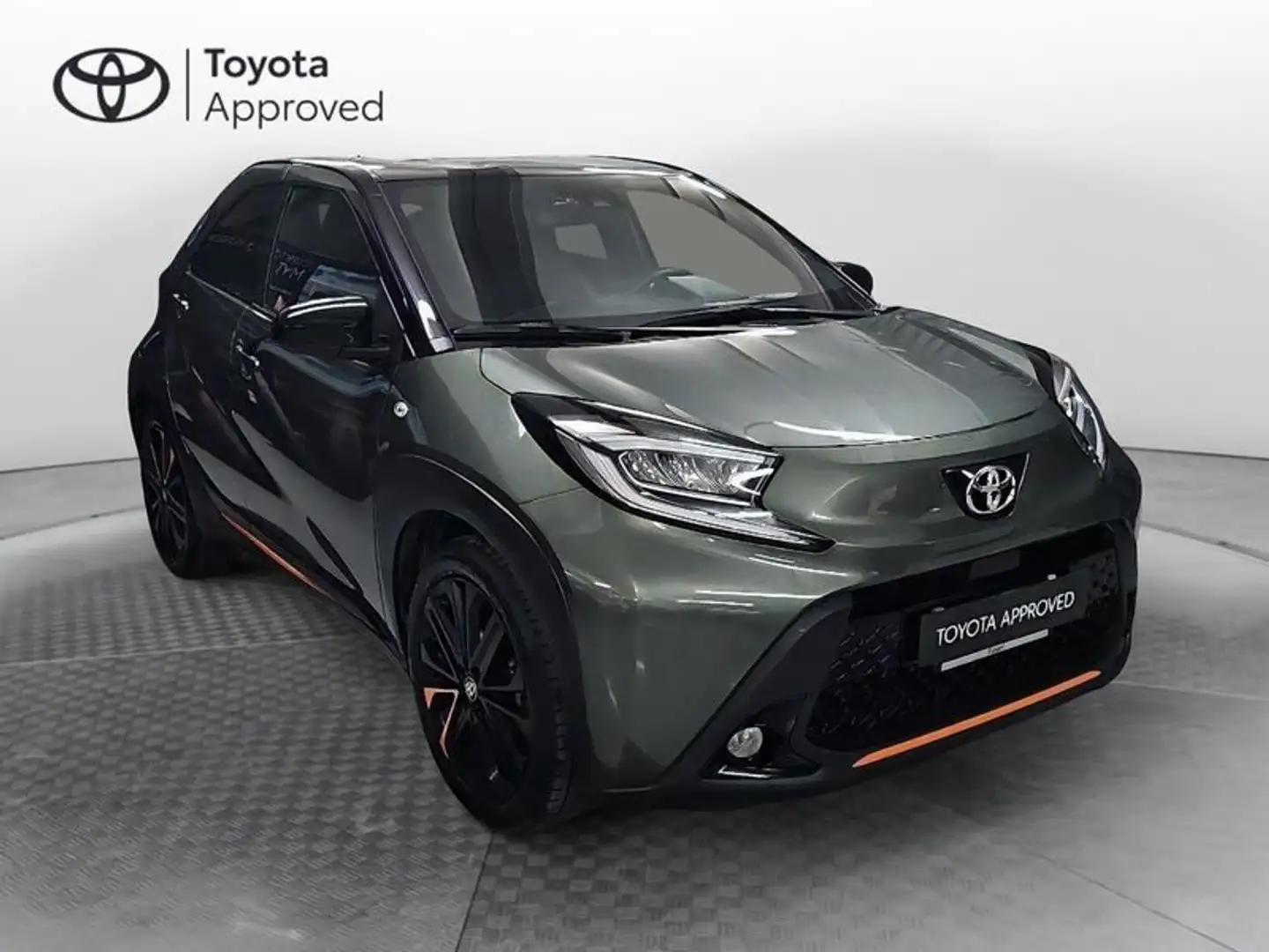 Toyota Aygo Aygo X X 1.0 Limited 72cv s-cvt Green - 1