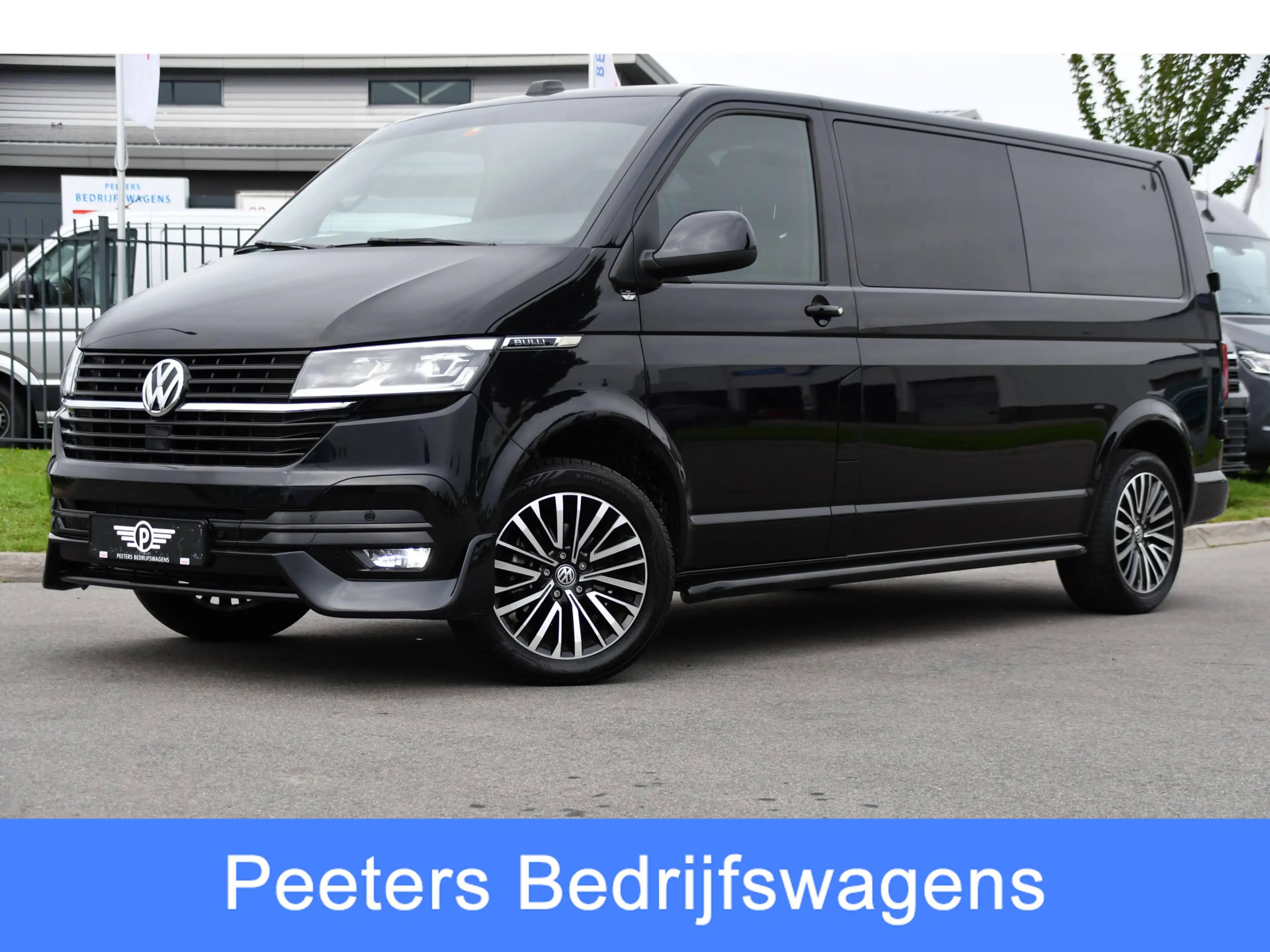 Volkswagen T6.1 Transporter 2.0 TDI L2H1 28 Bulli Black Edition Virtual, Adapt