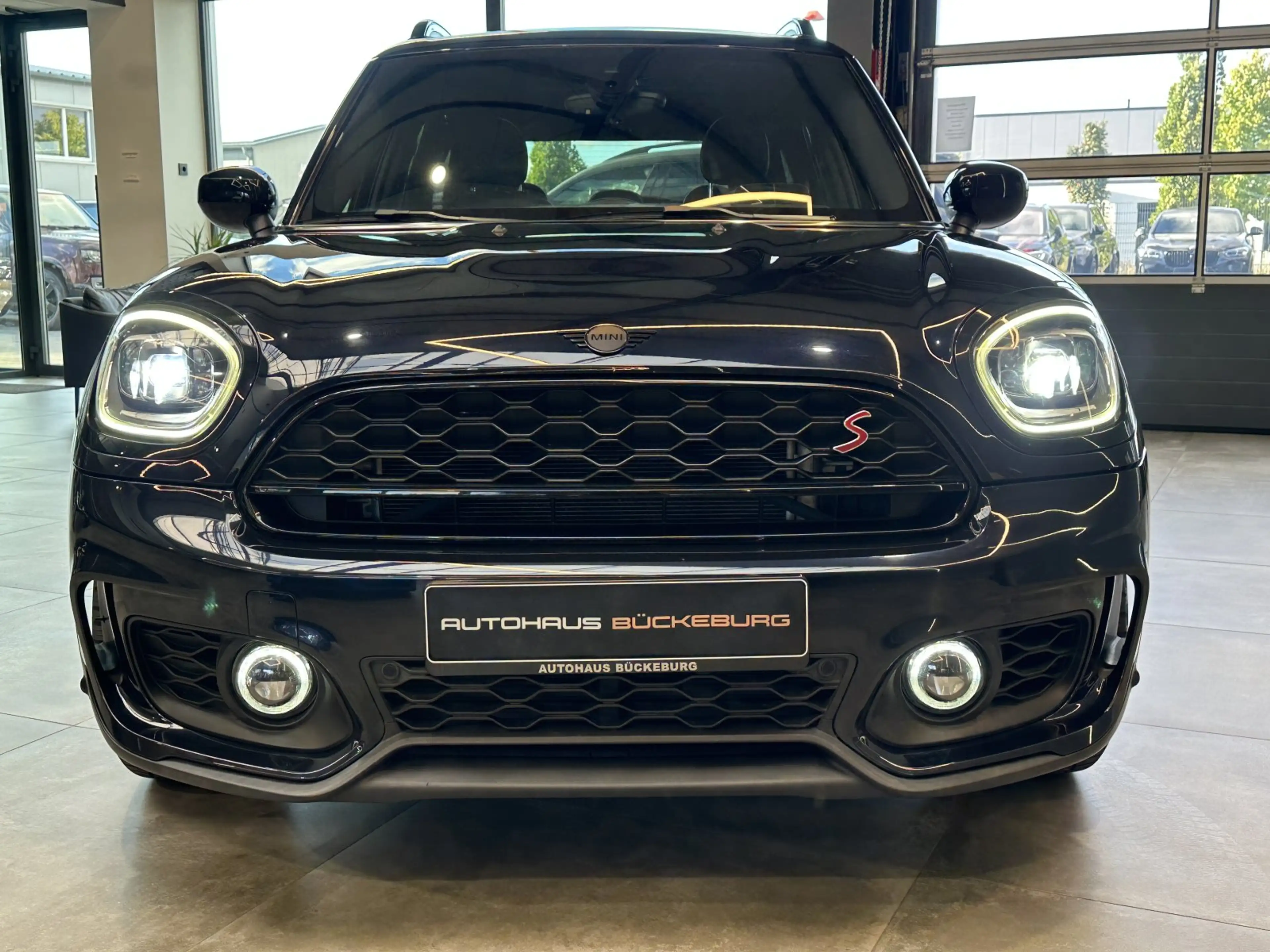 MINI Cooper S Countryman JCW Trim Yours — photo 2
