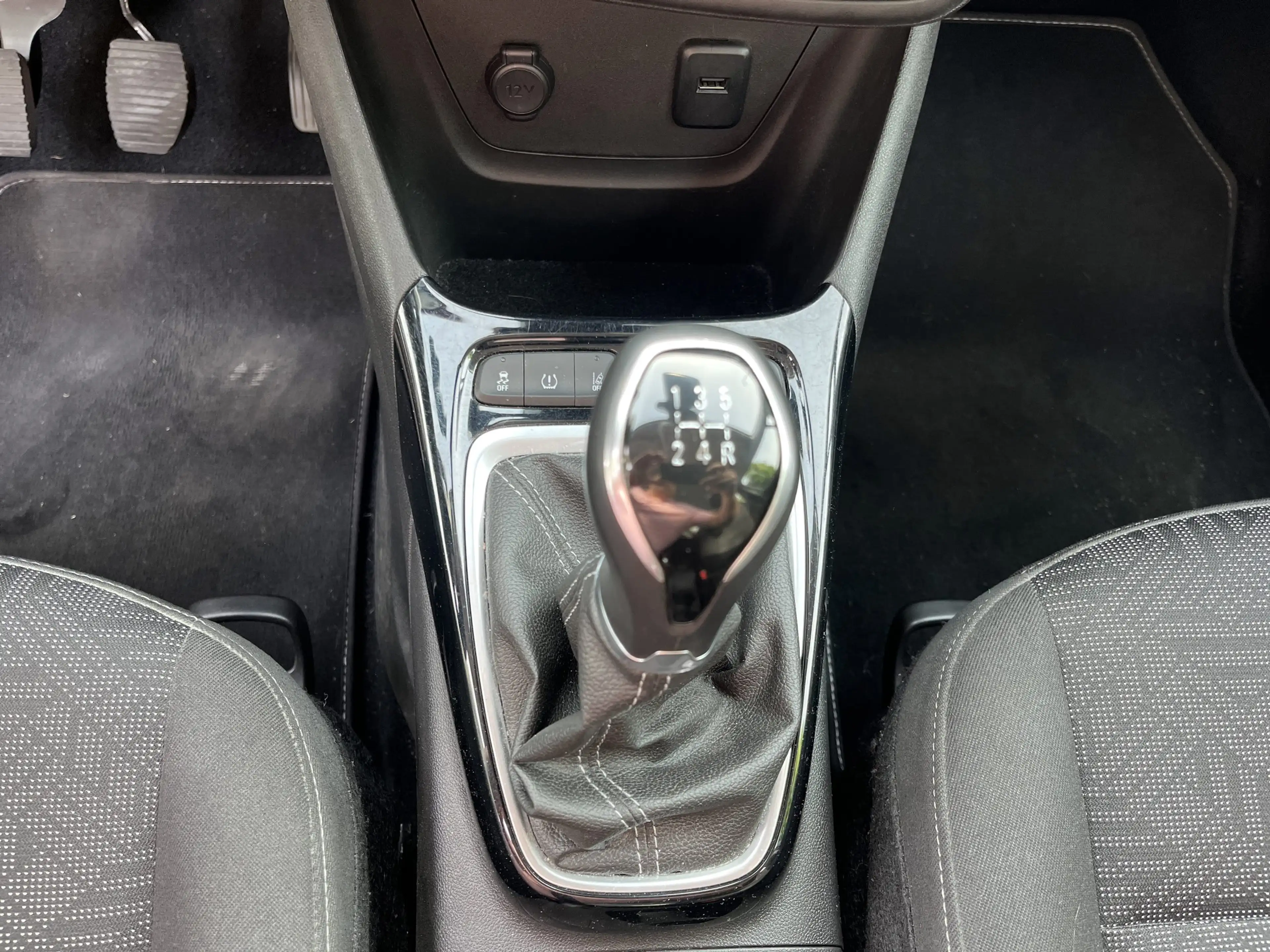 Opel Crossland X 1.2 Limited Edition LED+SHZ+LM+PDC — photo 16