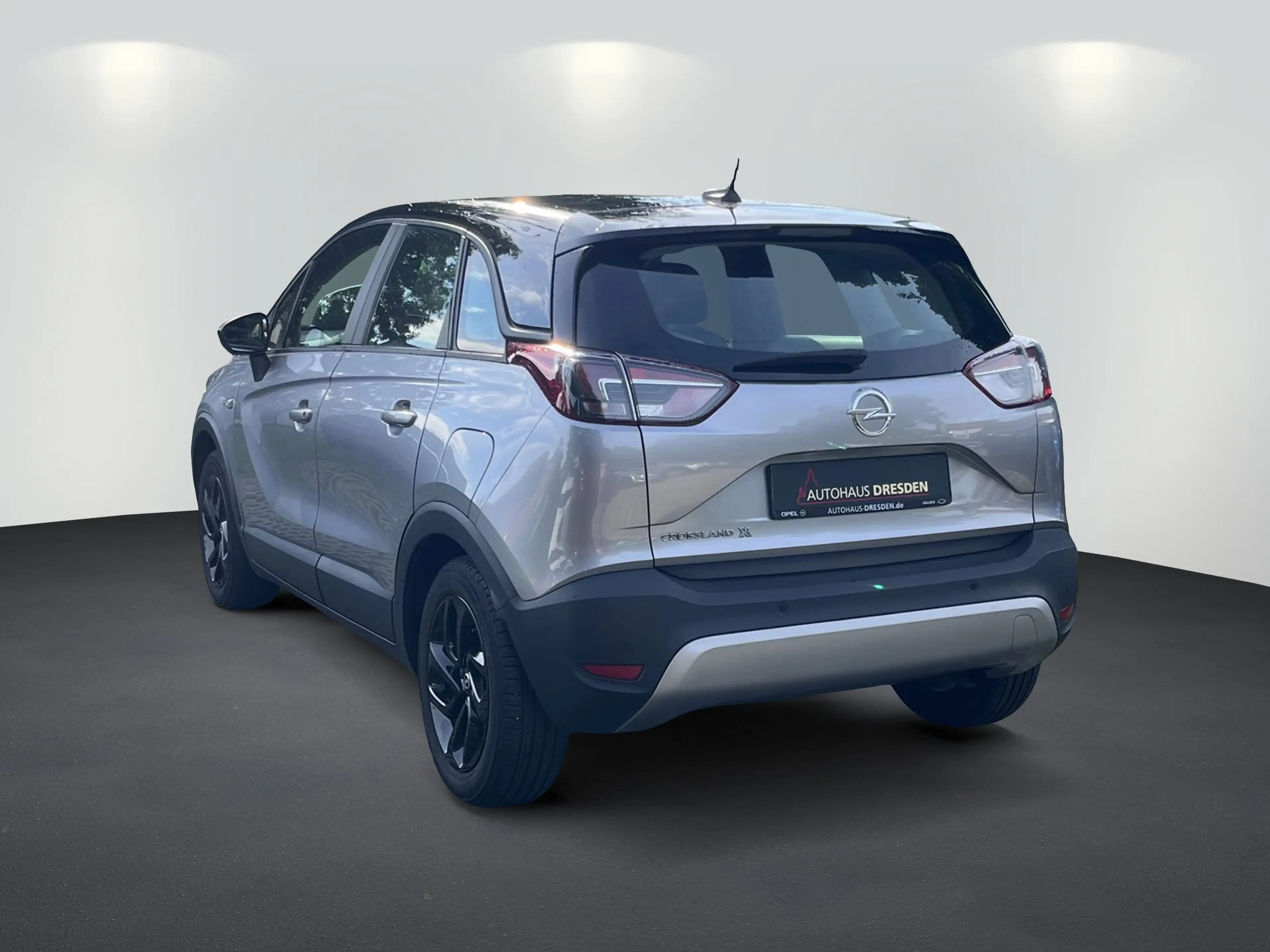 Opel Crossland X 1.2 Limited Edition LED+SHZ+LM+PDC — photo 5