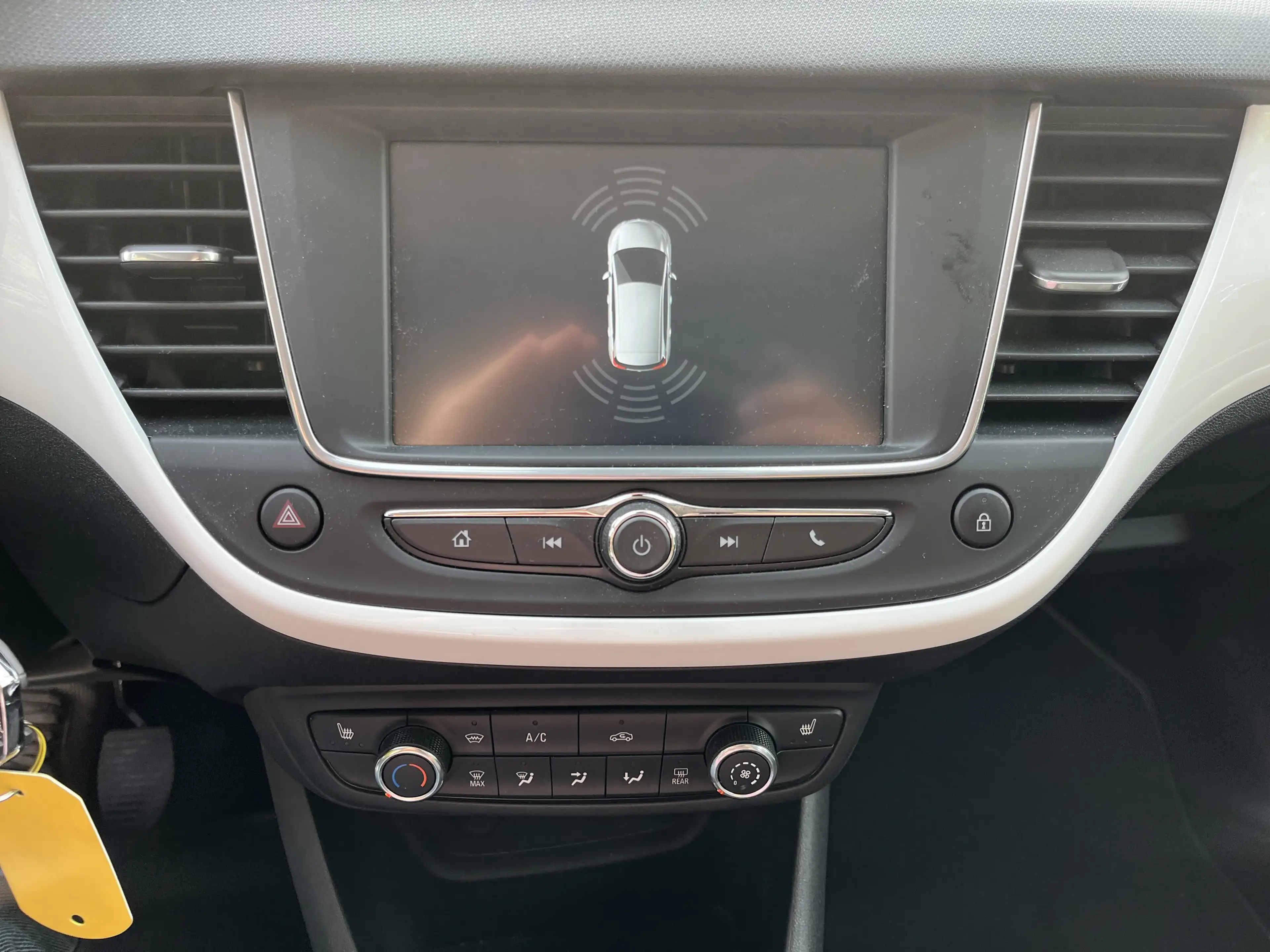 Opel Crossland X 1.2 Limited Edition LED+SHZ+LM+PDC — photo 20
