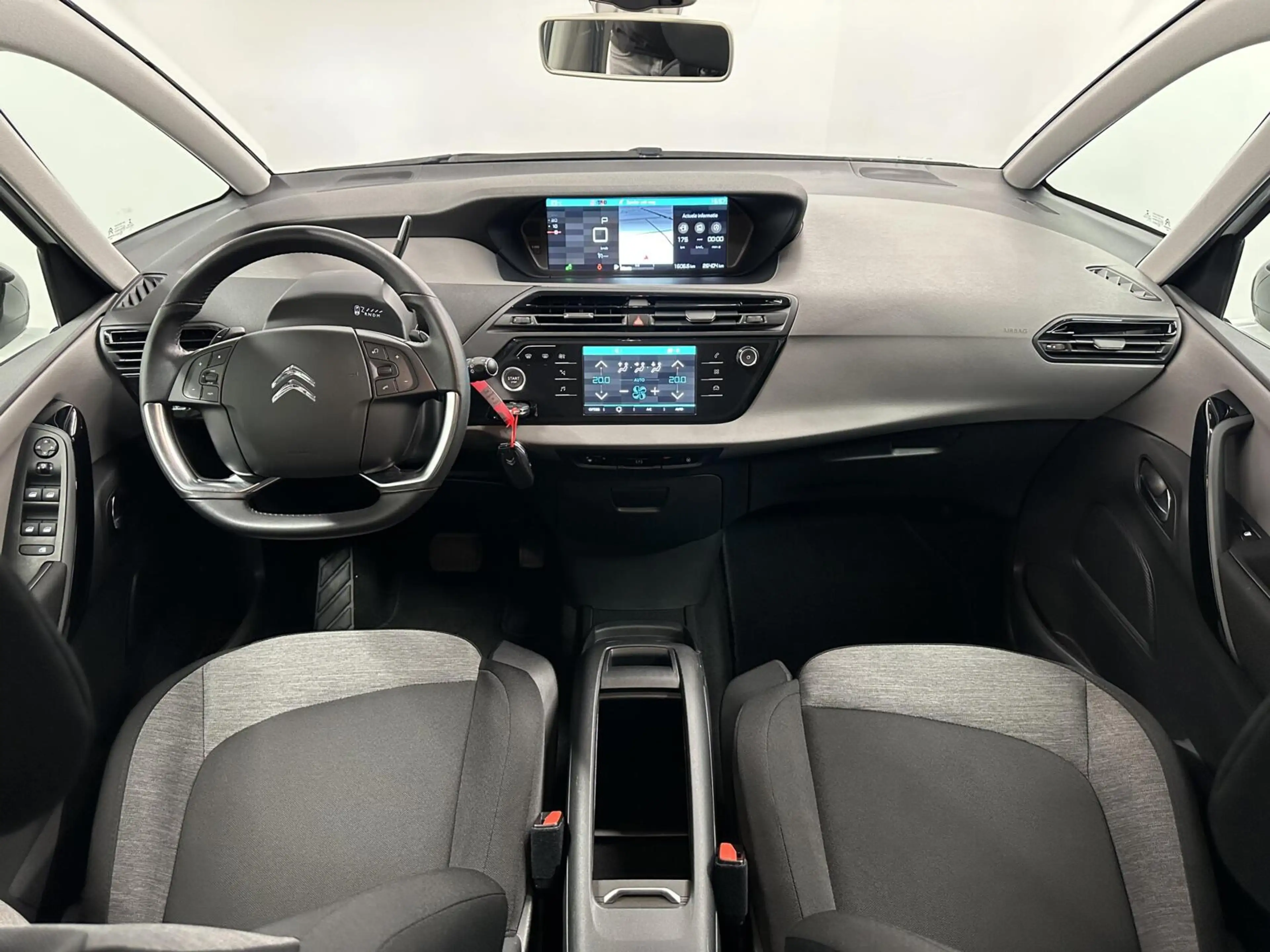 Citroen C4 SpaceTourer 1.2 PureTech Shine CAMERA CARPLAY ECC CRUISE LM 26 — photo 2
