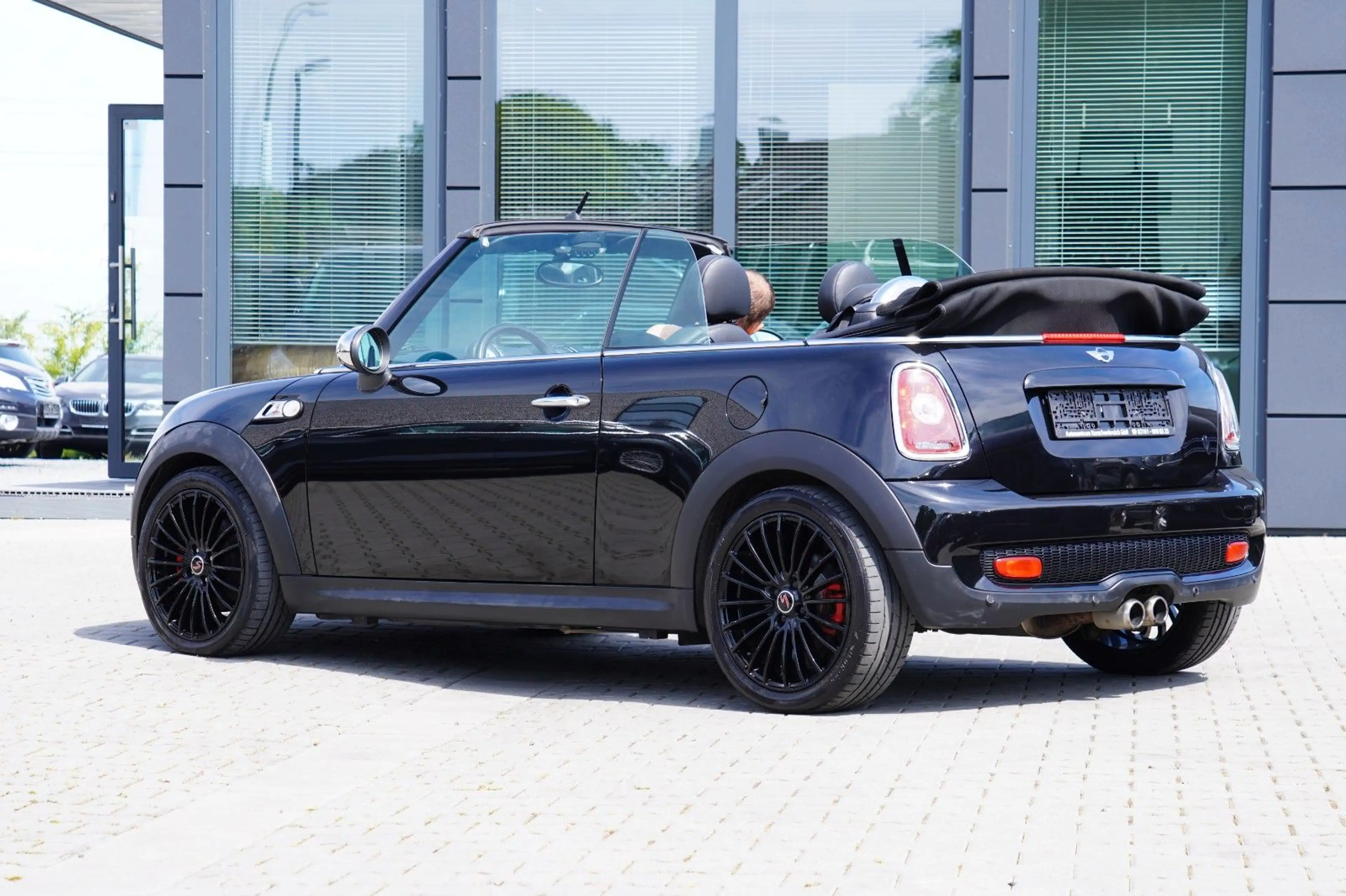 MINI Cooper S Cabrio — photo 5