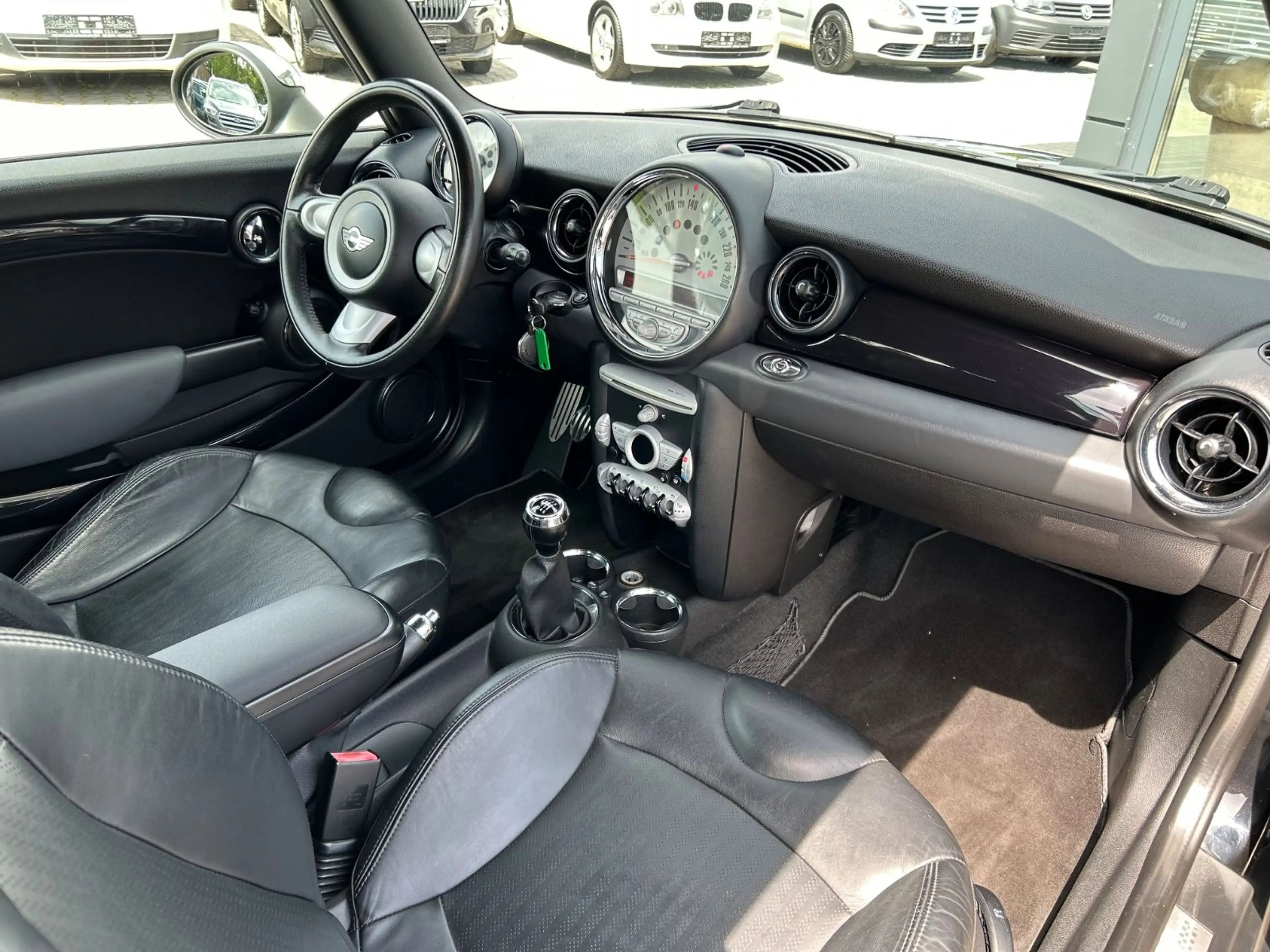 MINI Cooper S Cabrio — photo 12