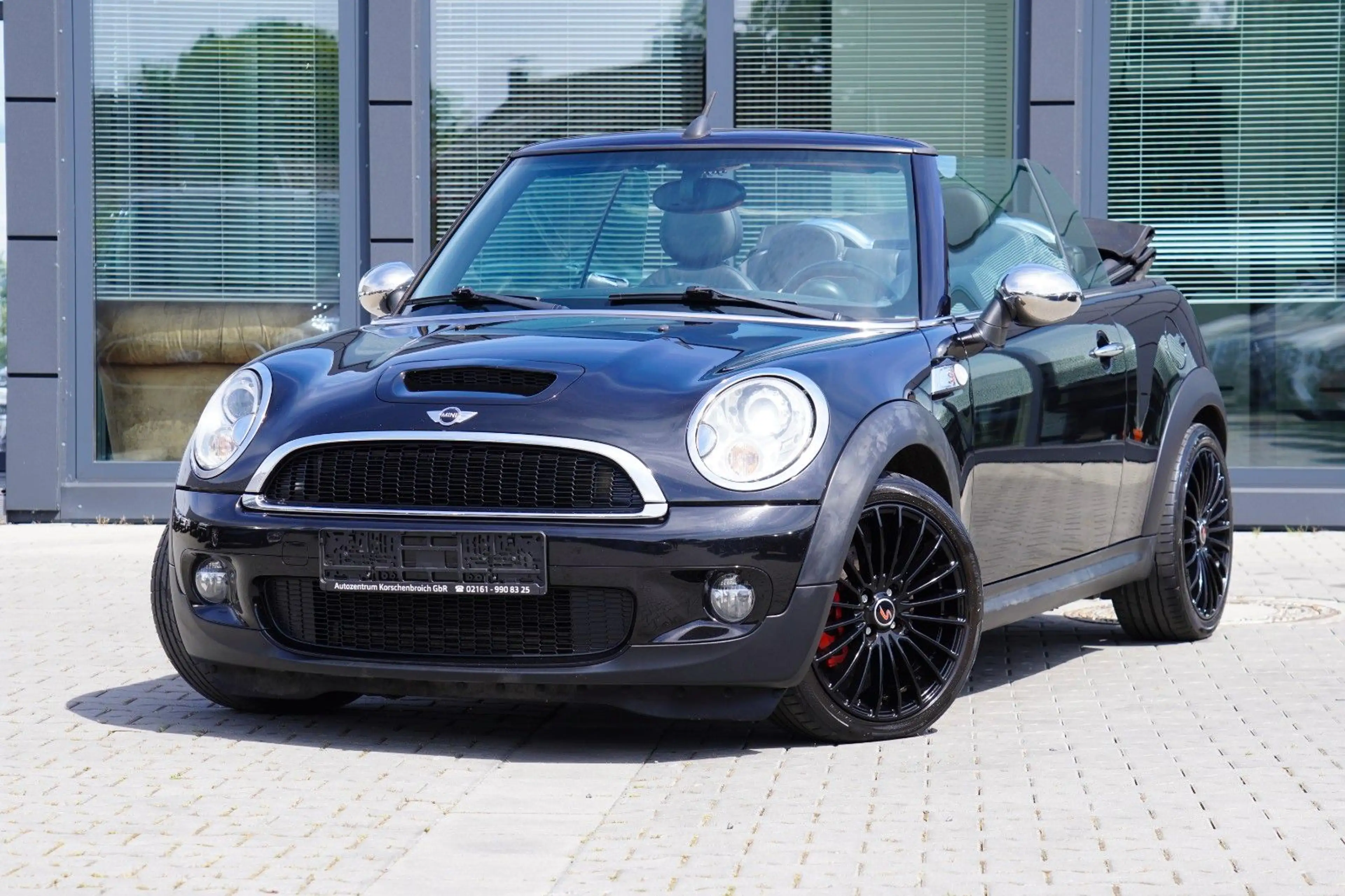 MINI Cooper S Cabrio — photo 3