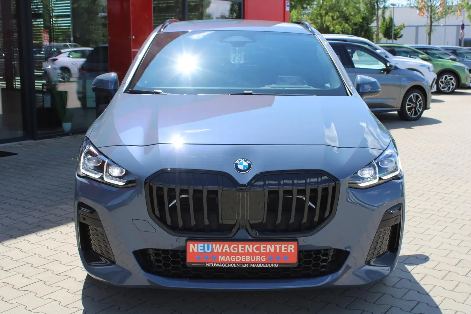 BMW 218 1.5 iM Sport*MATRIX*AHK*HuD*NAVI*elektr.HECKKLAPPE Grau - 2