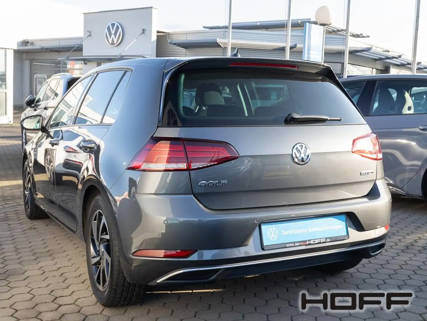 Volkswagen Golf VII 1.5 TSI DSG JOIN Navigation ACC Shz. Kamera 16 Grau - 2