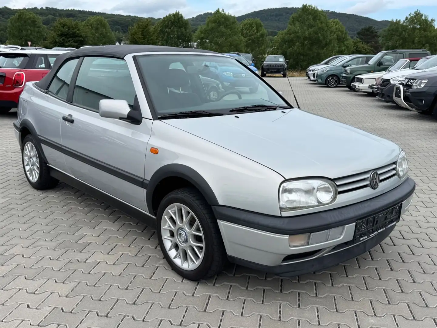 Volkswagen Golf Cabrio Silber - 2