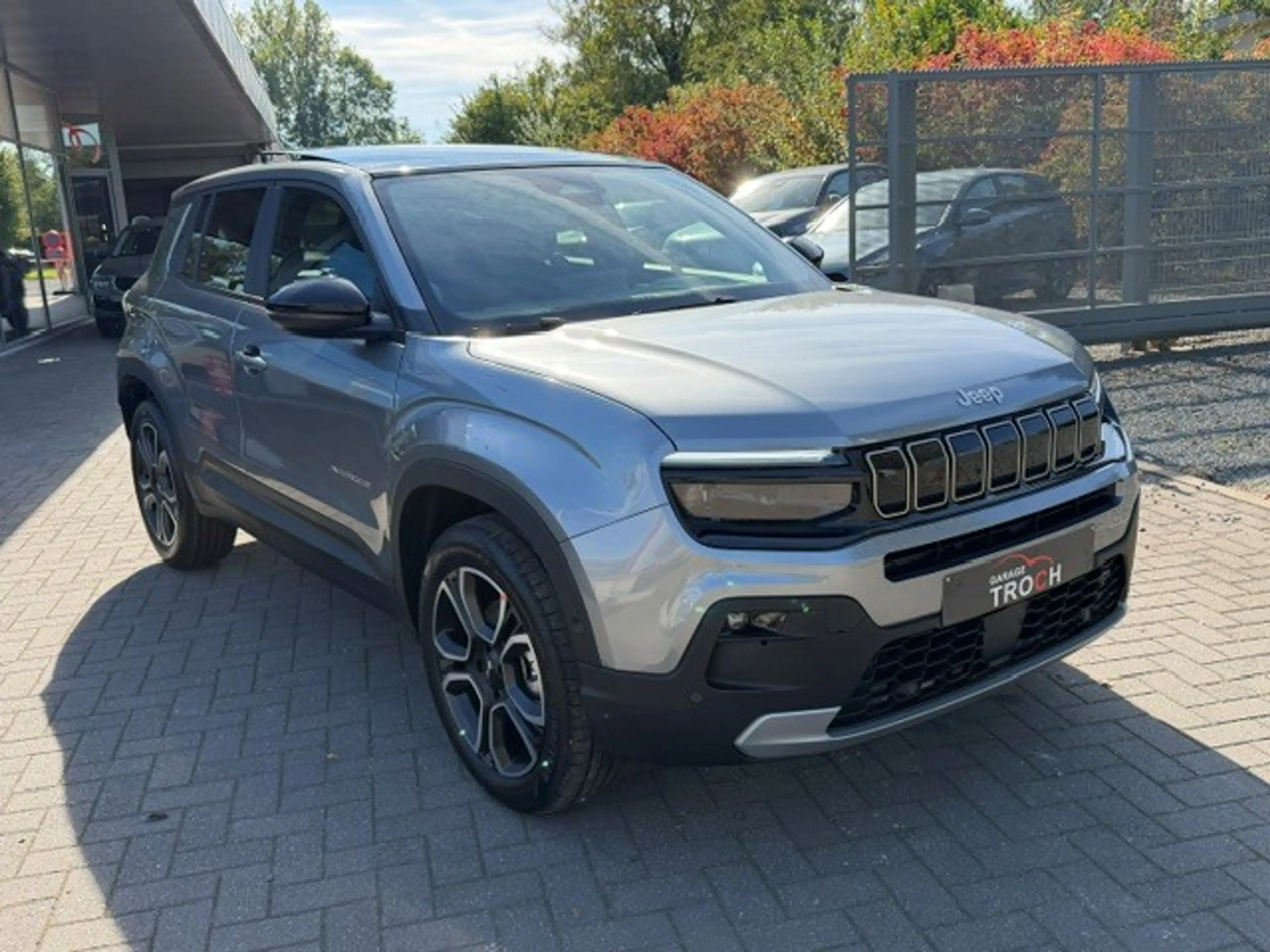 Jeep Avenger Avenger 1.2 Turbo MHEV Summit Open dak/Wireless charge smartphone/PDC V&A/Camera...enz — photo 5