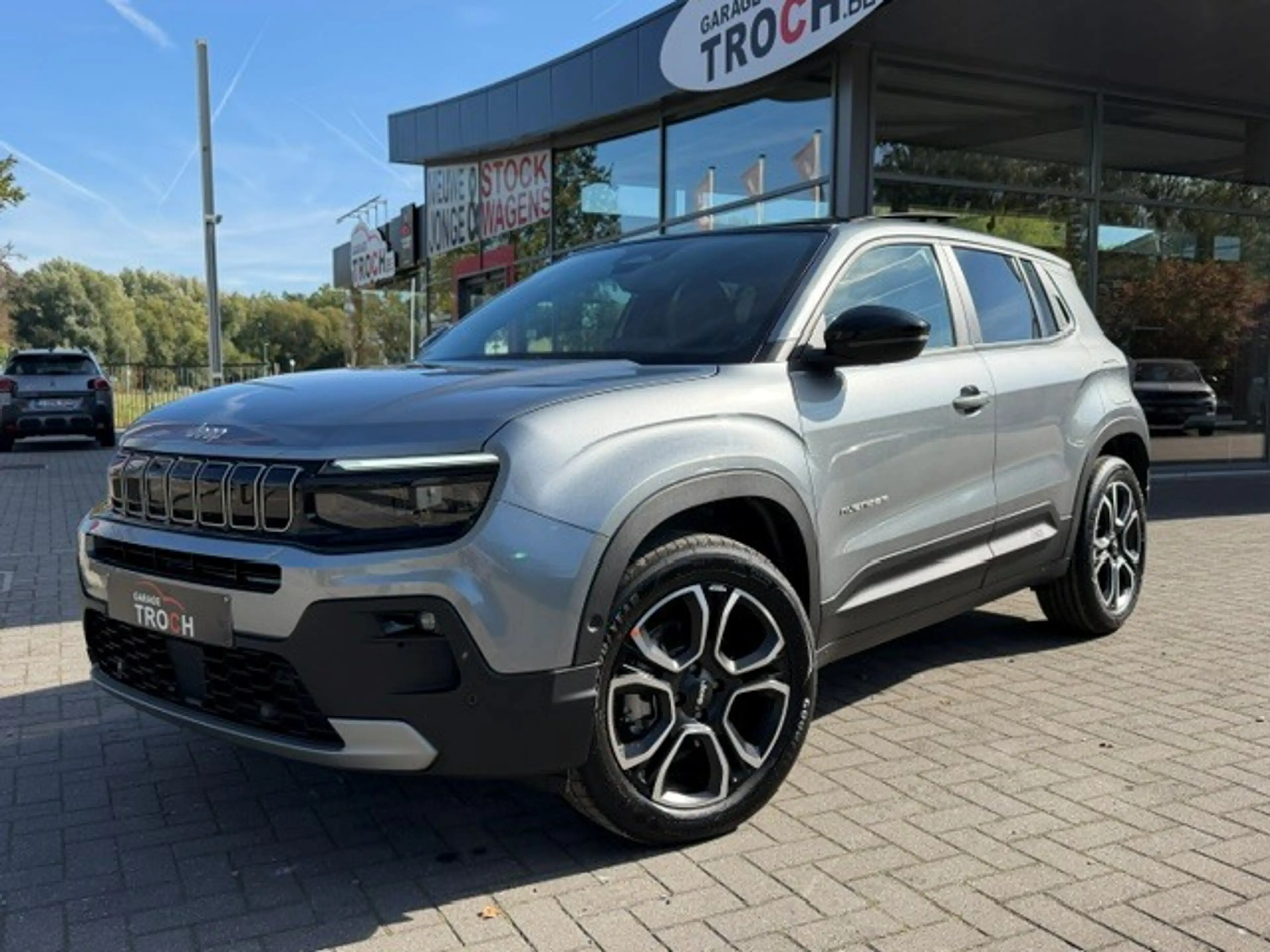 Jeep Avenger Avenger 1.2 Turbo MHEV Summit Open dak/Wireless charge smartphone/PDC V&A/Camera...enz — photo 2