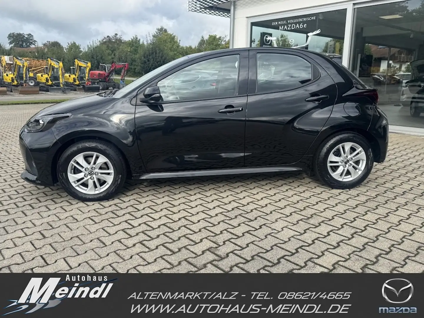 Mazda 2 Hybrid 1.5L Hybrid VVT-i 116 PS e-CVT FWD CENTRE-L Schwarz - 2