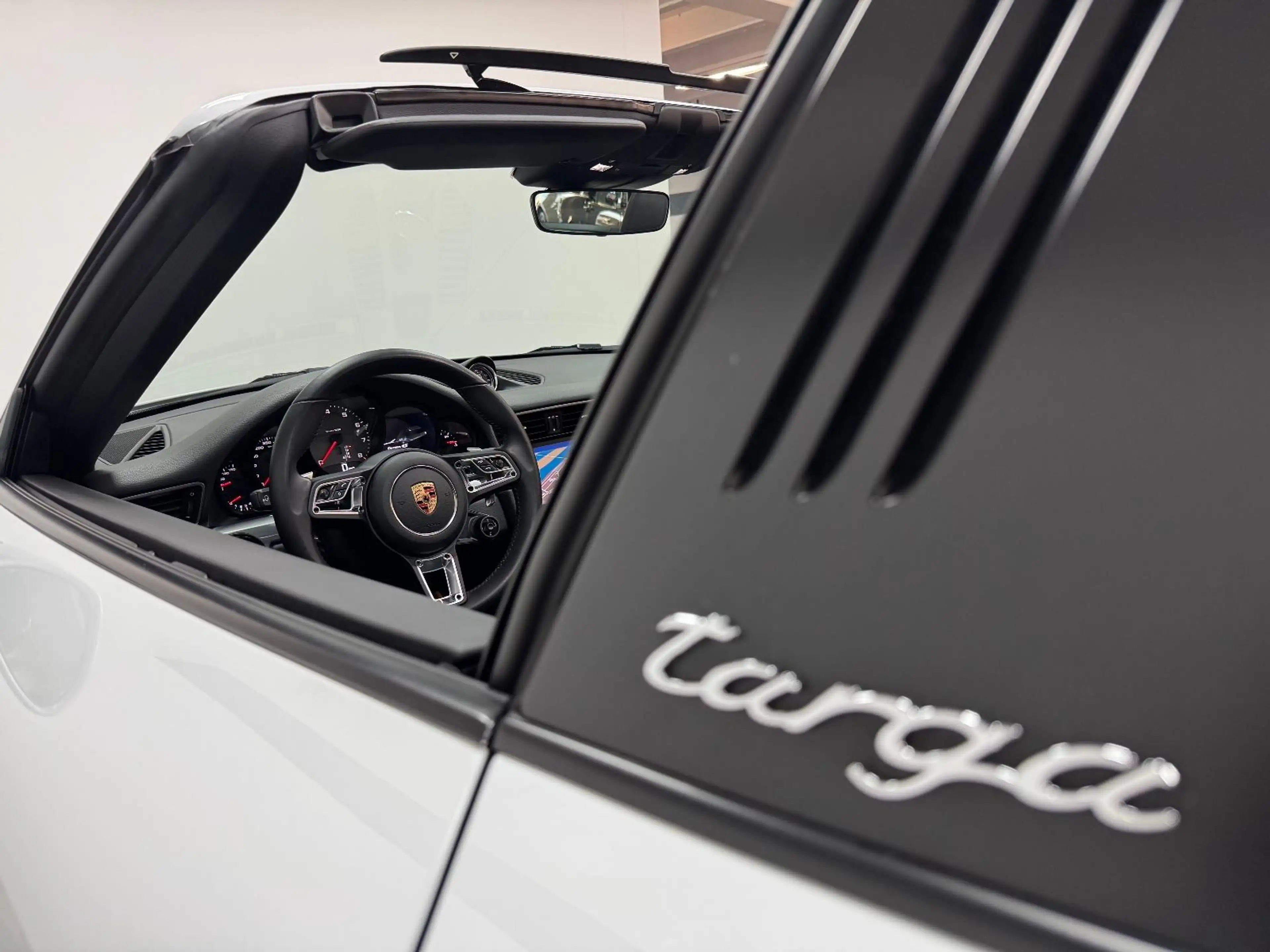 Porsche 911 Targa 4 S Approved Allradlenkung LED — photo 12