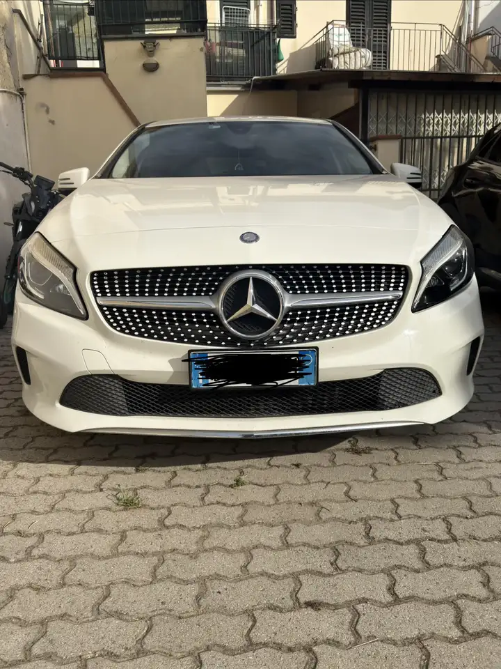 Mercedes-Benz A 180