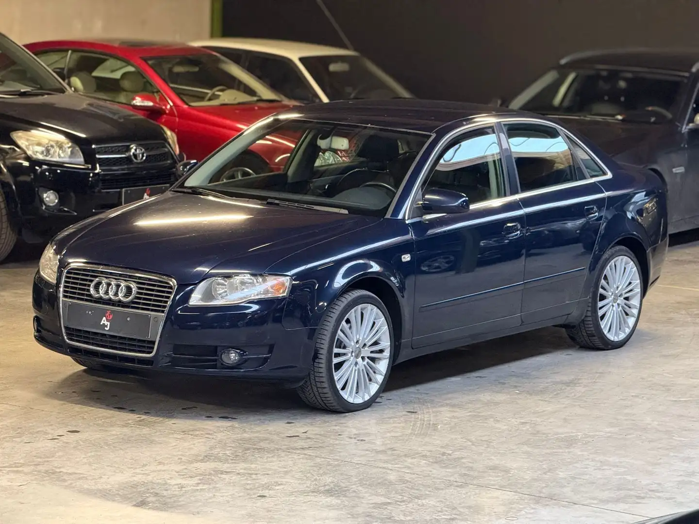 Audi A4 1.9 TDI // Cuir // Jantes Blauw - 1