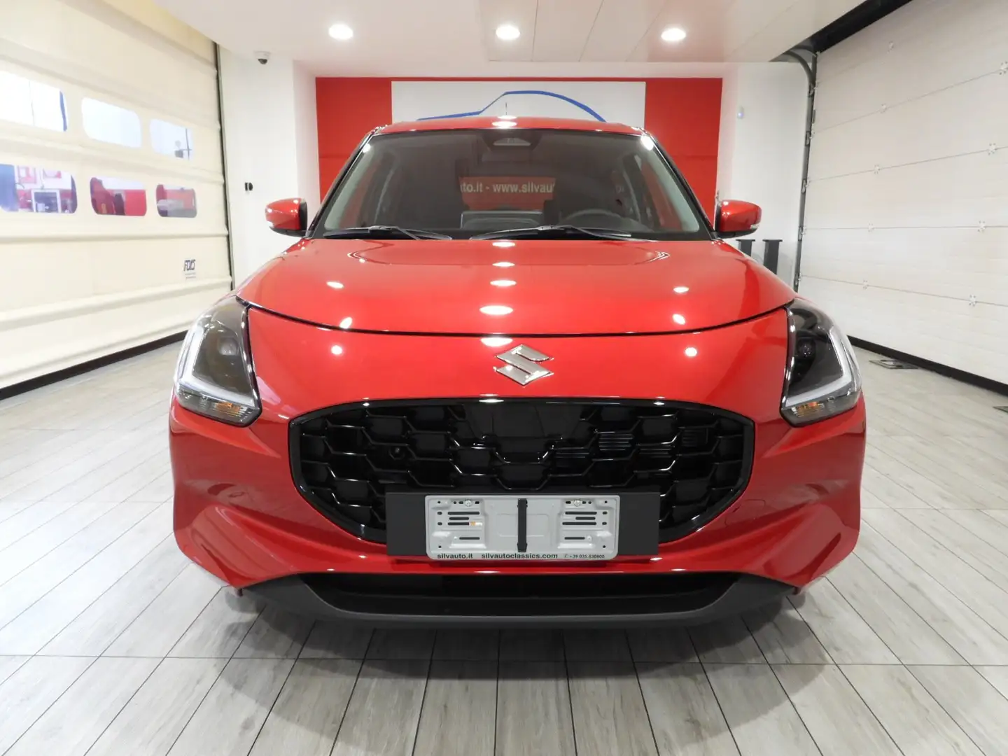 Suzuki Swift 1.2h Top 2wd MY' 25 Arancione - 2