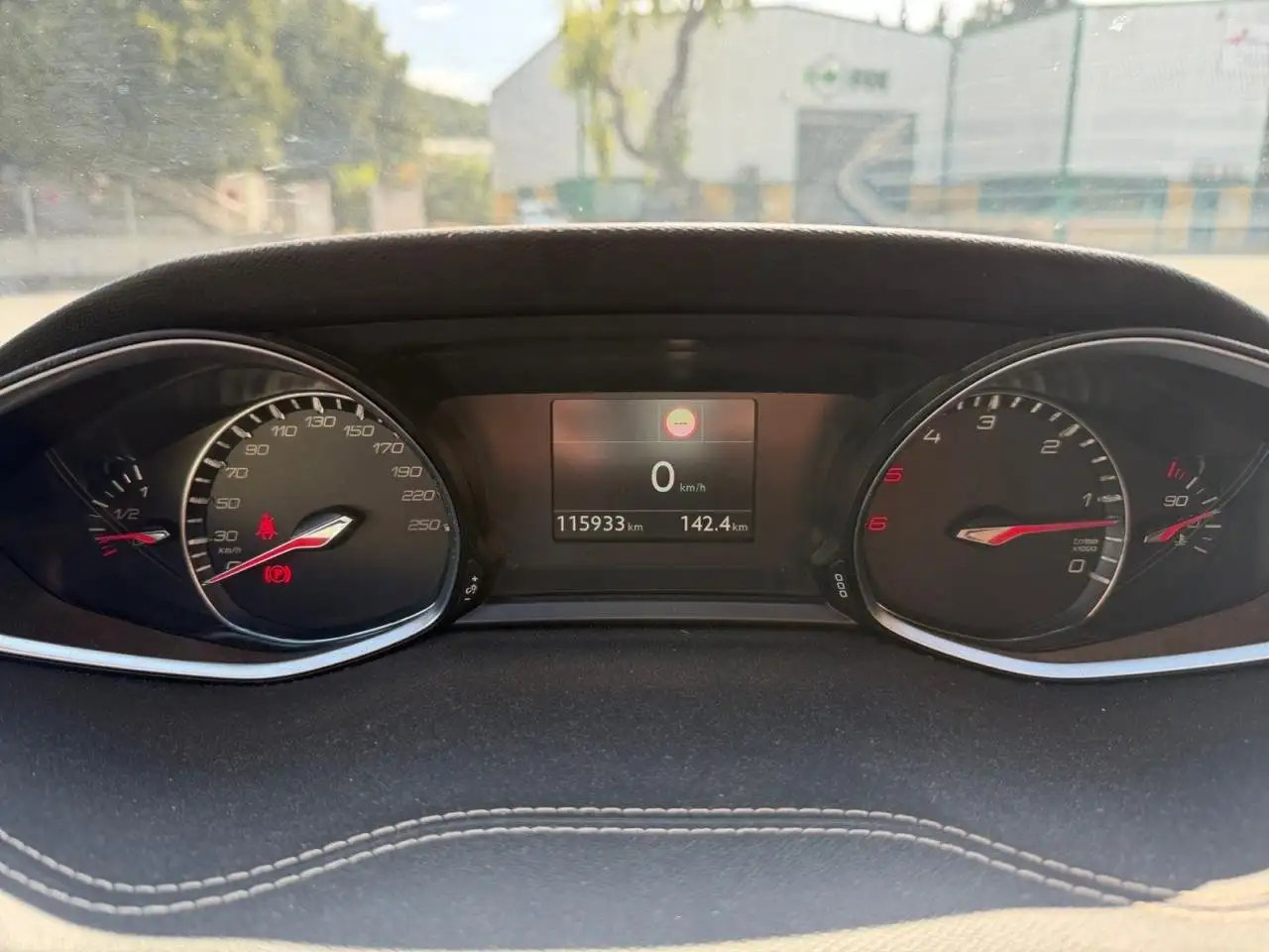 Peugeot 308 308 — photo 23