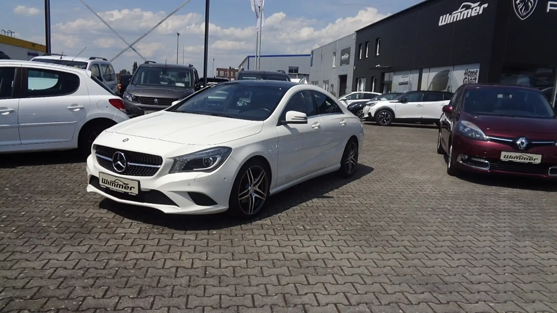 Mercedes-Benz CLA 180 Weiß - 2