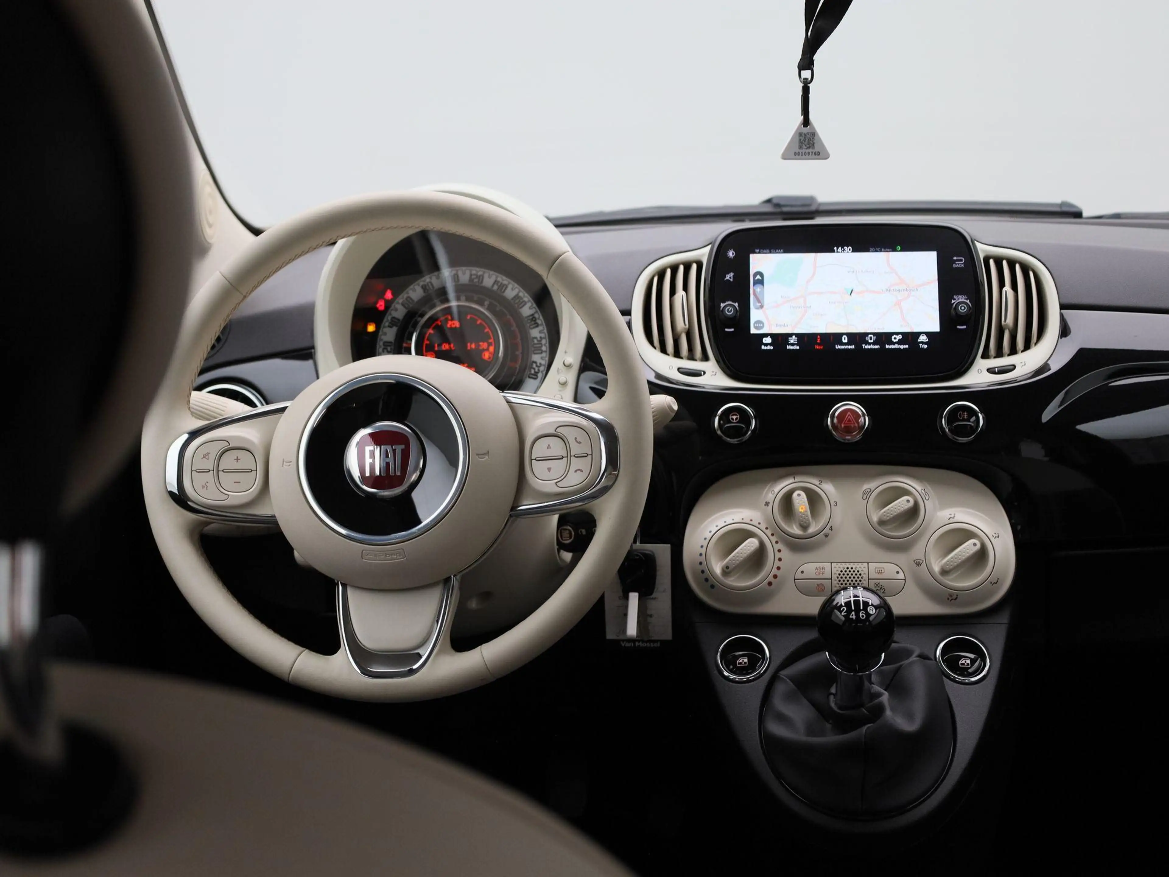Fiat 500 1.0 Hybrid Lounge Airco | Navigatie | LM velgen | — photo 7