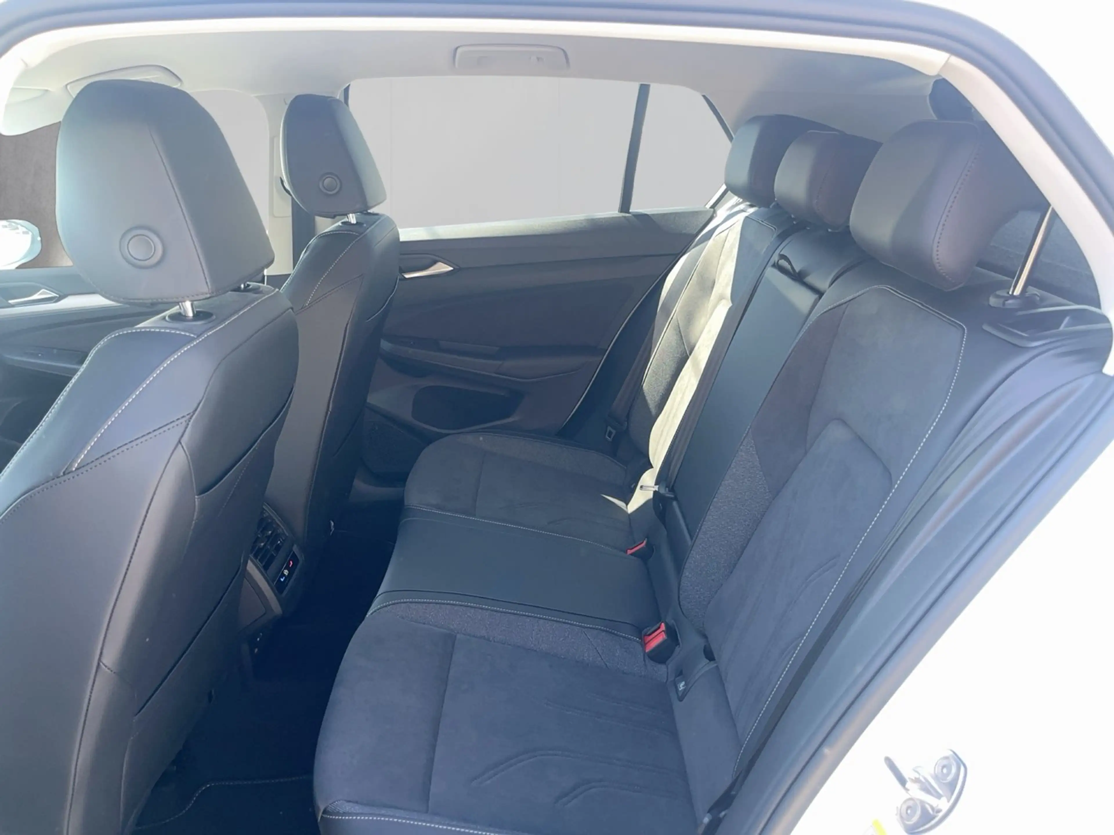 Volkswagen Golf Rabbit TSI — photo 12