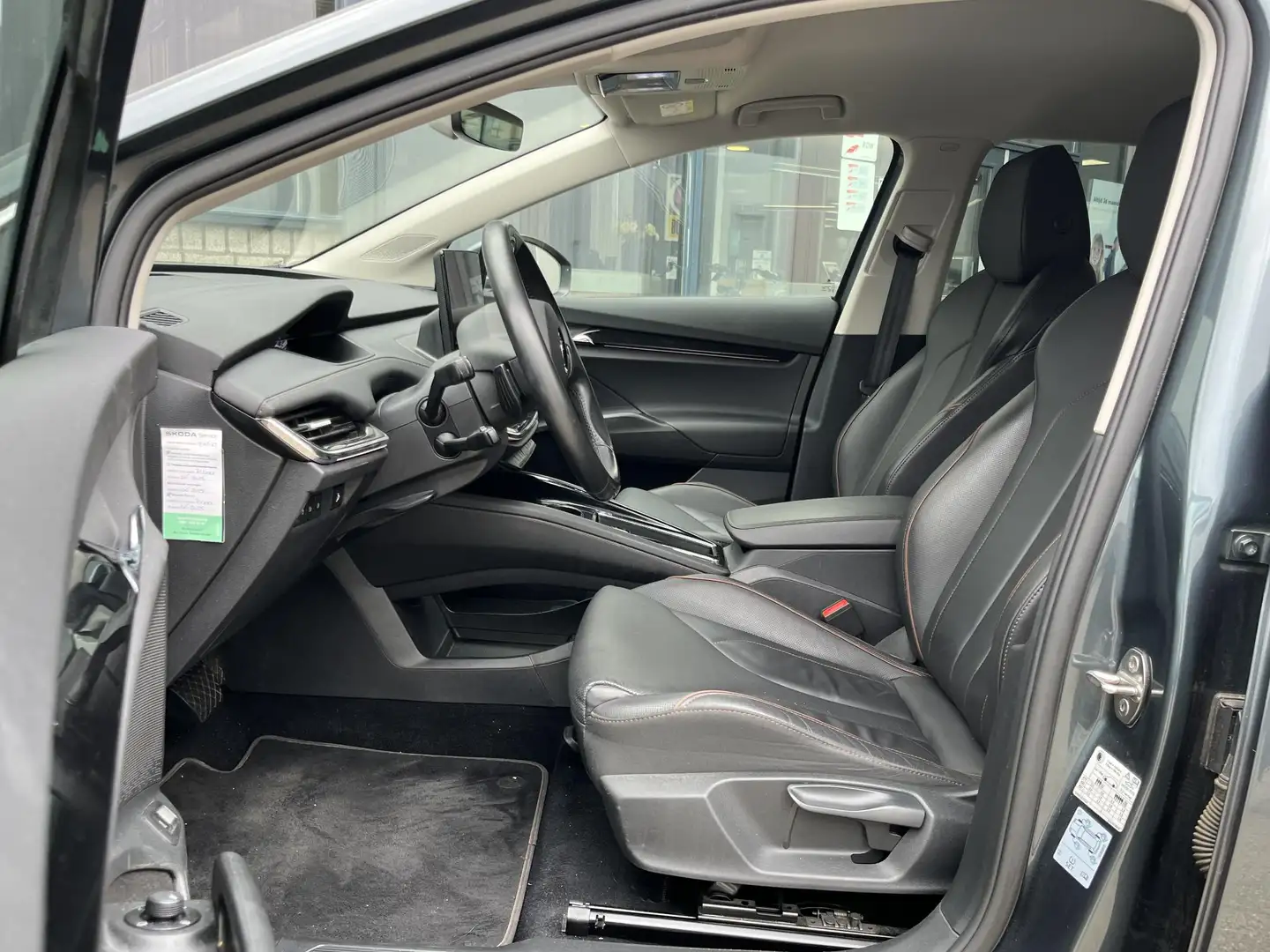 Skoda Enyaq iV 60 | Navi/Leder/Adapt.Cruise/Clima/Stoel+Stuurv Gris - 2